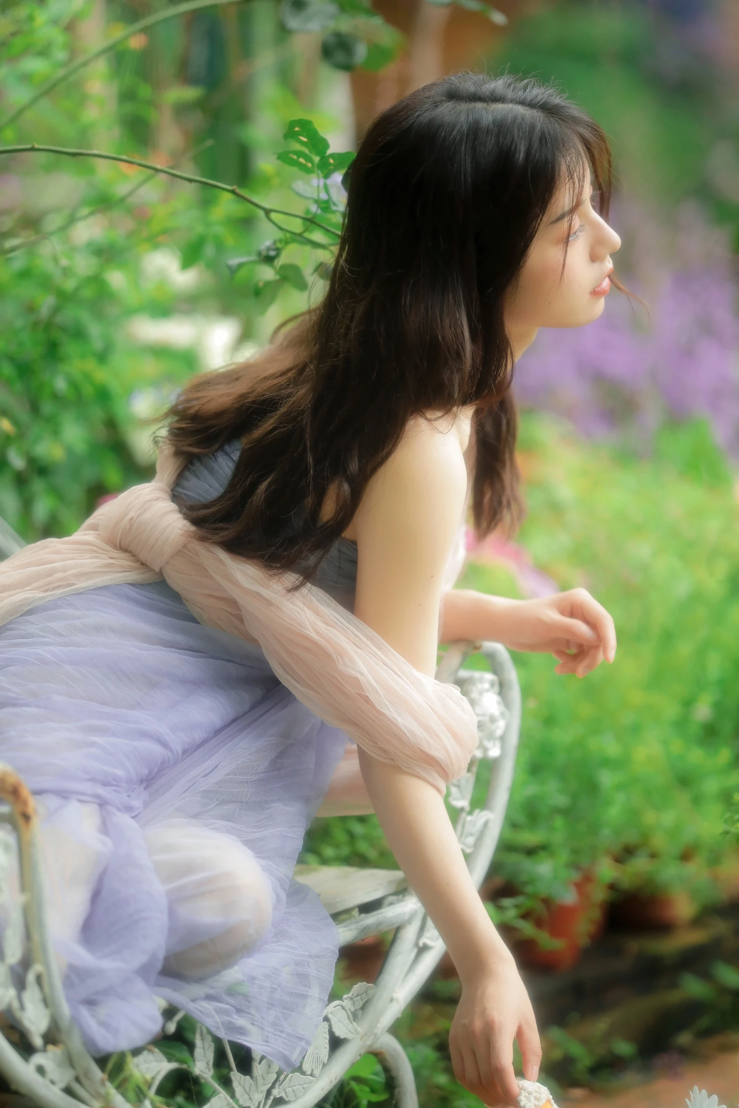 [YITUYU艺图语] 2022.05.25 雏菊声声 清浅IIL [25P/112MB]