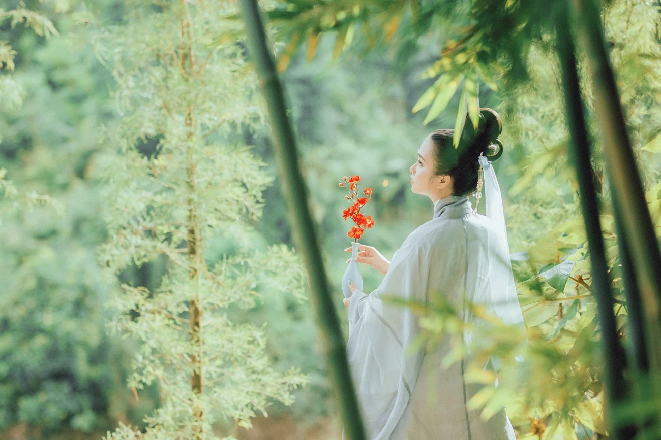 [YITUYU艺图语] 2021.09.03 鲤妖 酱油妹 [27P/509MB]