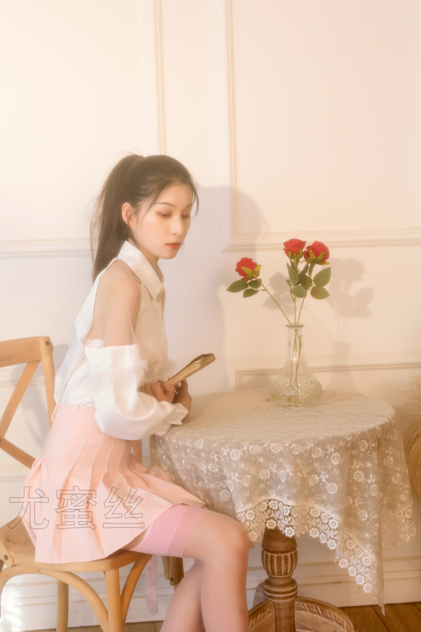 尤蜜丝 NO.076 穿搭推广展示图集[37P/397MB]