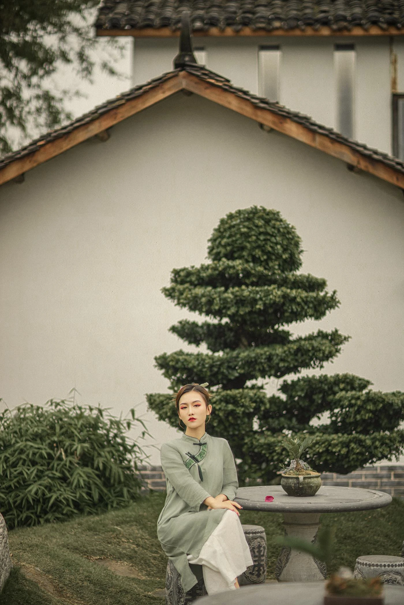 [YITUYU艺图语] 2021.11.26 不二 古月 [23P/502MB]