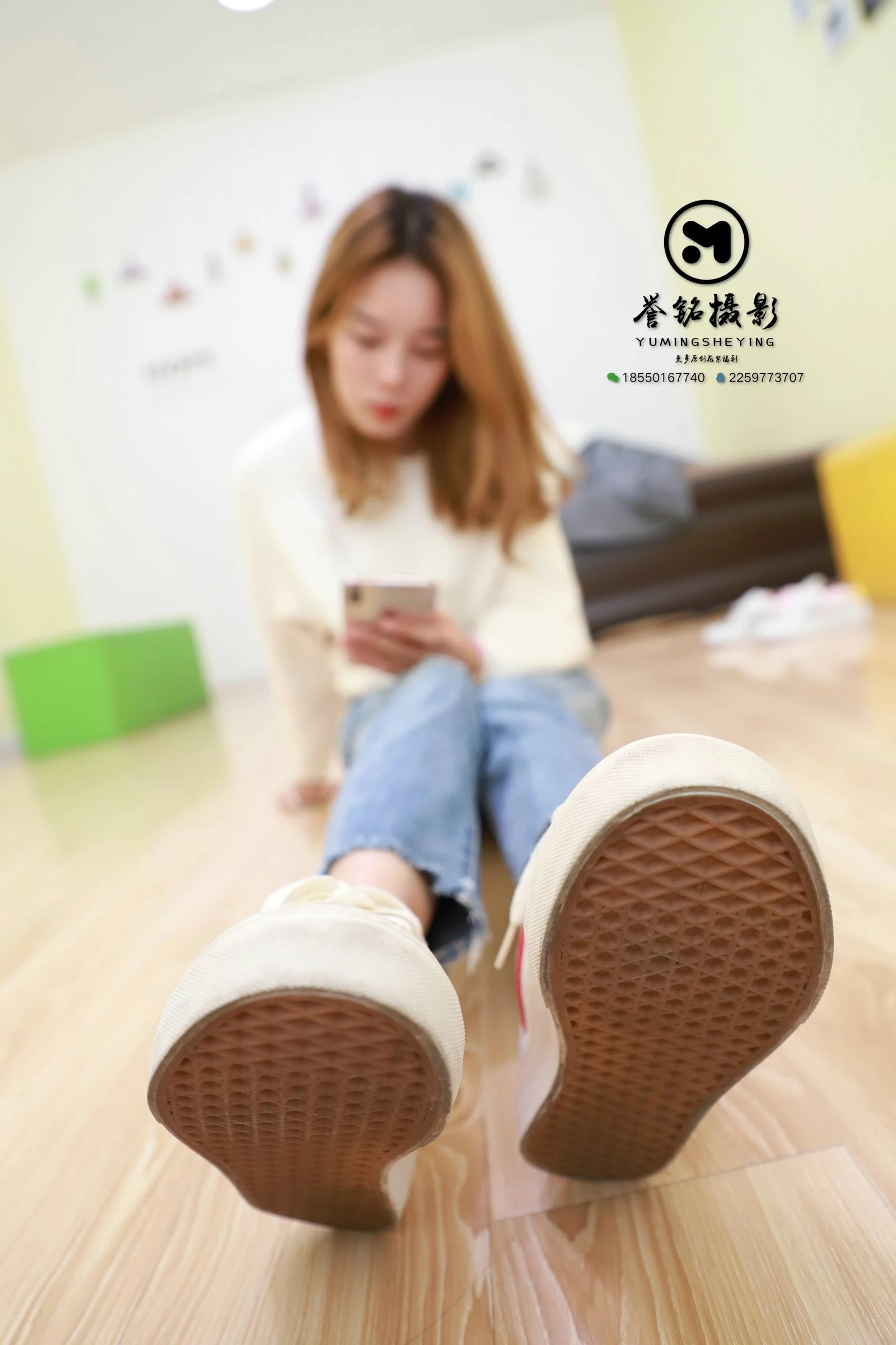 [誉铭传媒]袜足摄影 2019年 NO.072 [101P/591MB]