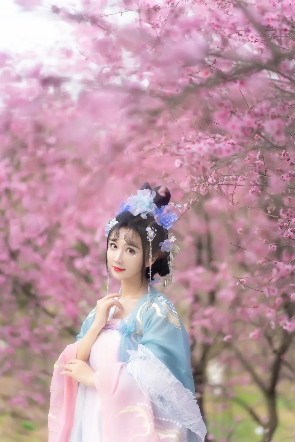 [YITUYU艺图语]2022.11.28 玲珑 -绮罗生的小苏苏-[34+1P/277MB]