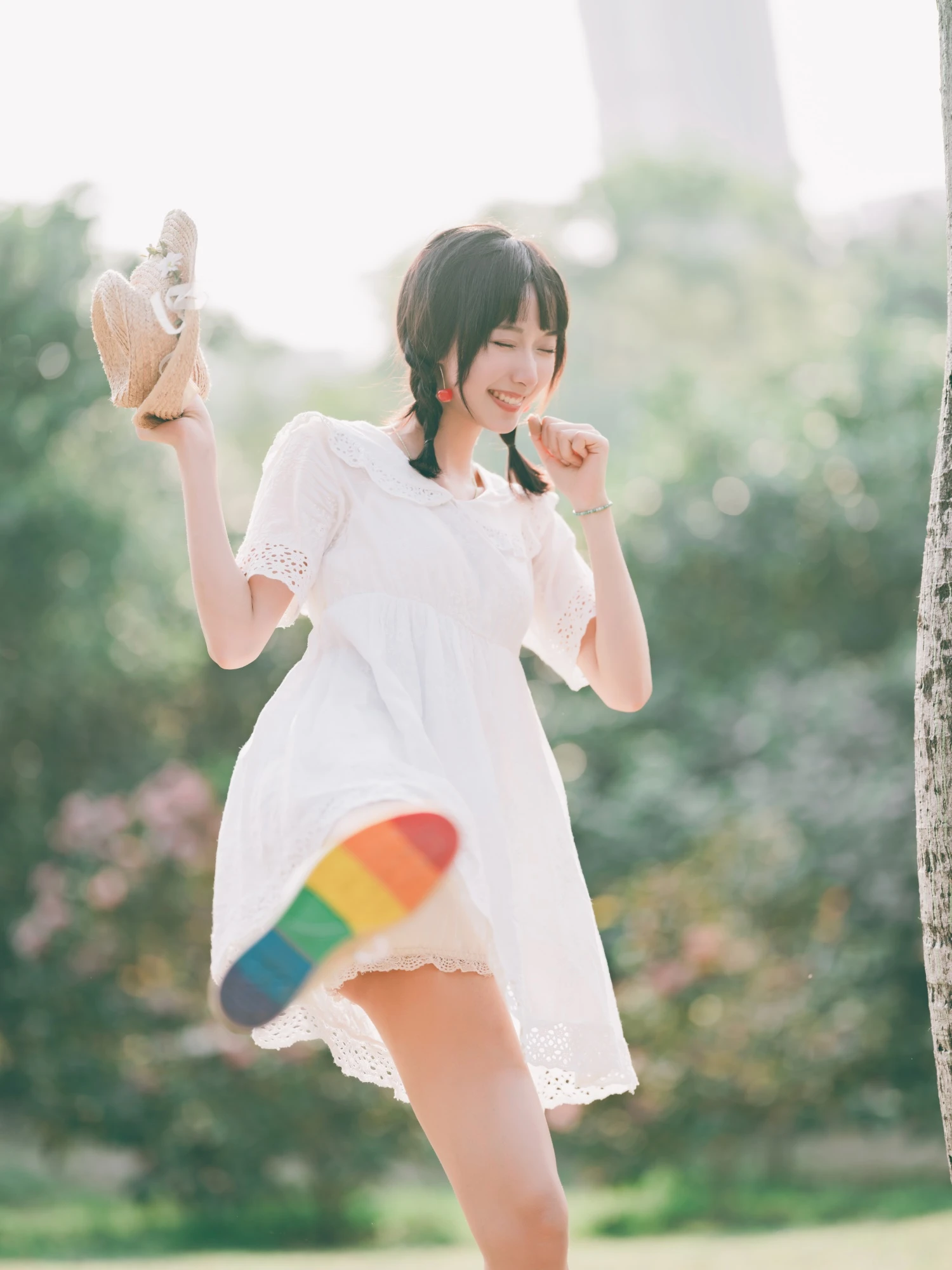 [YITUYU艺图语] 2022.05.26 彩虹 木棉棉OwO [31P/1.42GB]