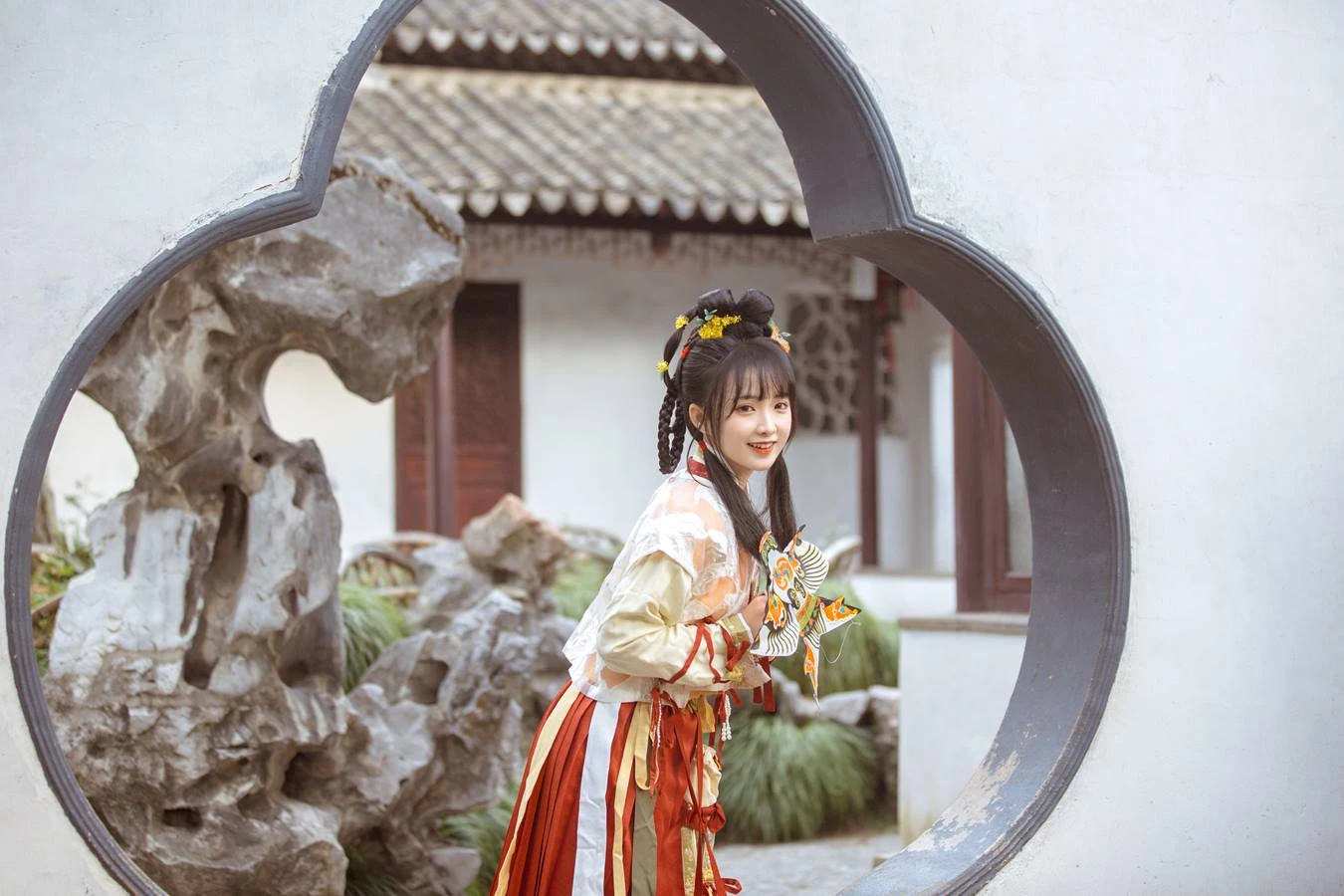 [YITUU艺图语] 2022.04.24 江南百景图 · 吴黎 莉莉崽w [24P/126MB]