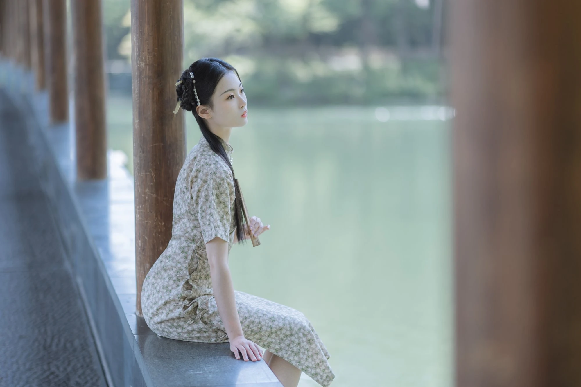 [YITUYU艺图语] 2022.07.10 遇江南 汀贰 [44P/314MB]