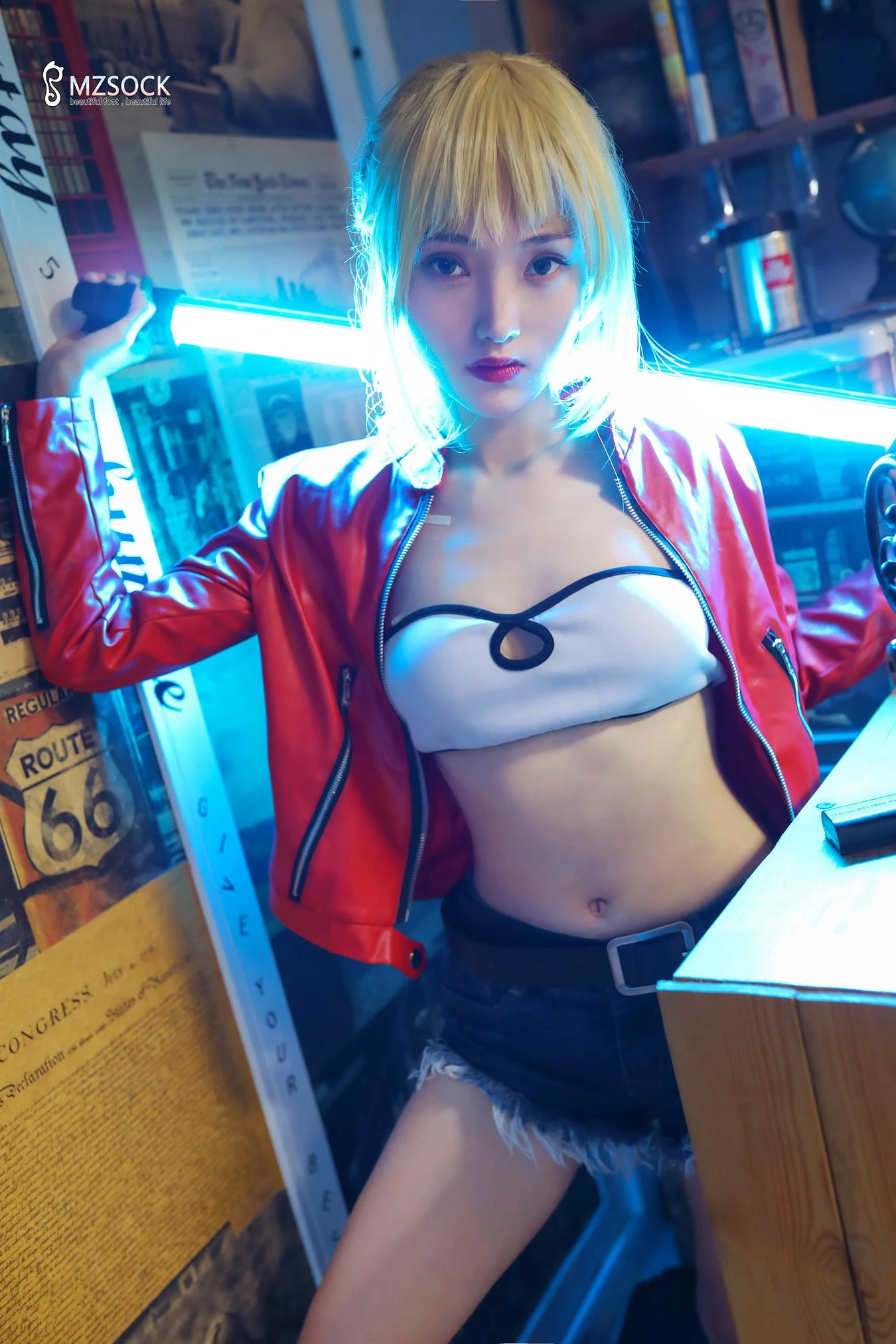 [MZSOCK]爱镁足 NO.108 茜茜[74P/182MB]