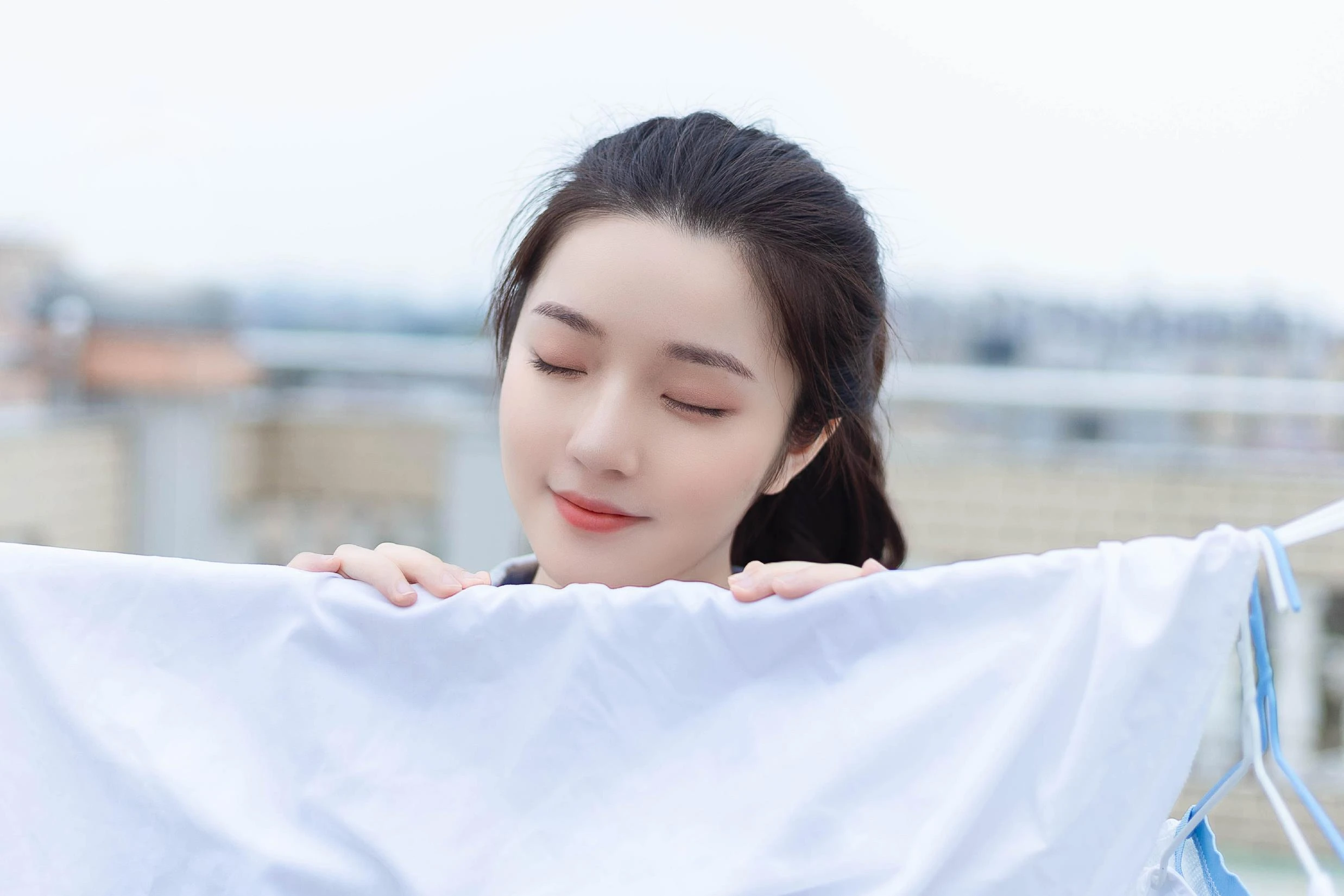 [YITUYU艺图语]2022.10.26 阴天日常 雪儿[21+1P/50.8MB]