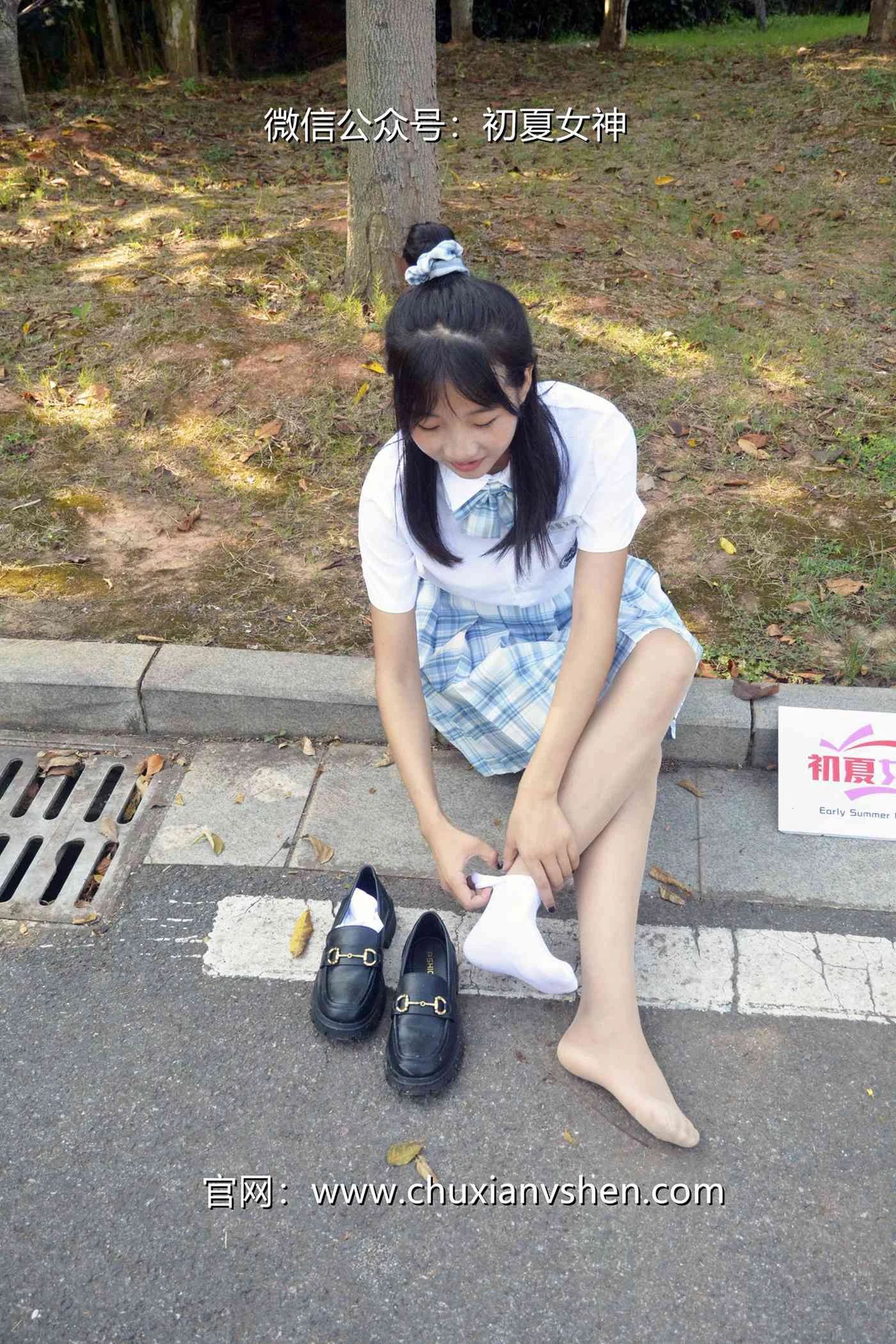 初夏女神 NO.081 点点 我的JK装[140P/1V/5.68GB]