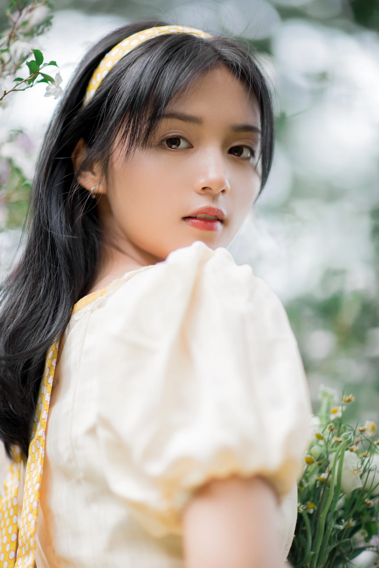 [YITUYU艺图语] 2021.04.19 花间志 雨文 [31P/520MB]