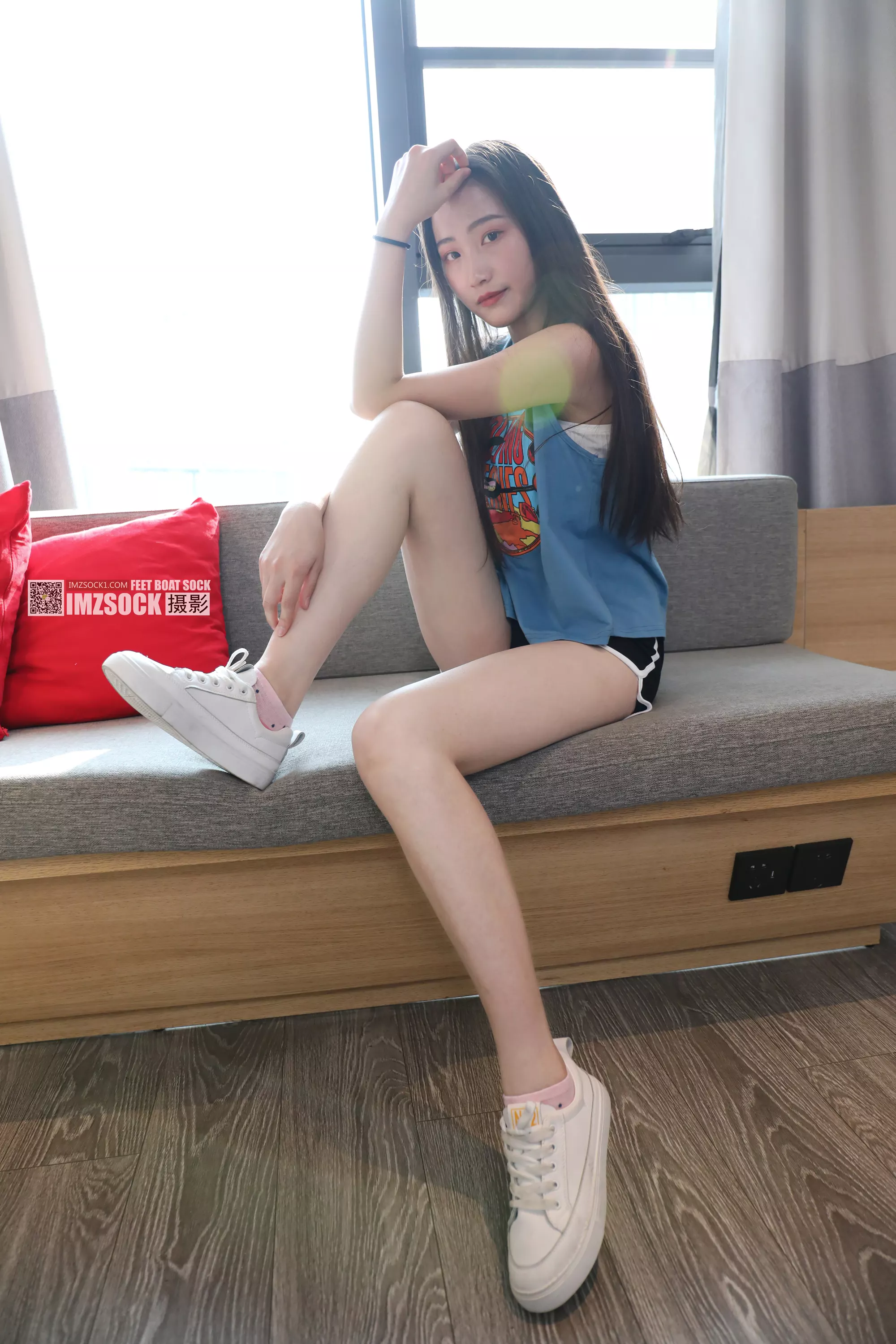 [MZSOCK]爱镁足 NO.218 君君[83P/1.03GB]