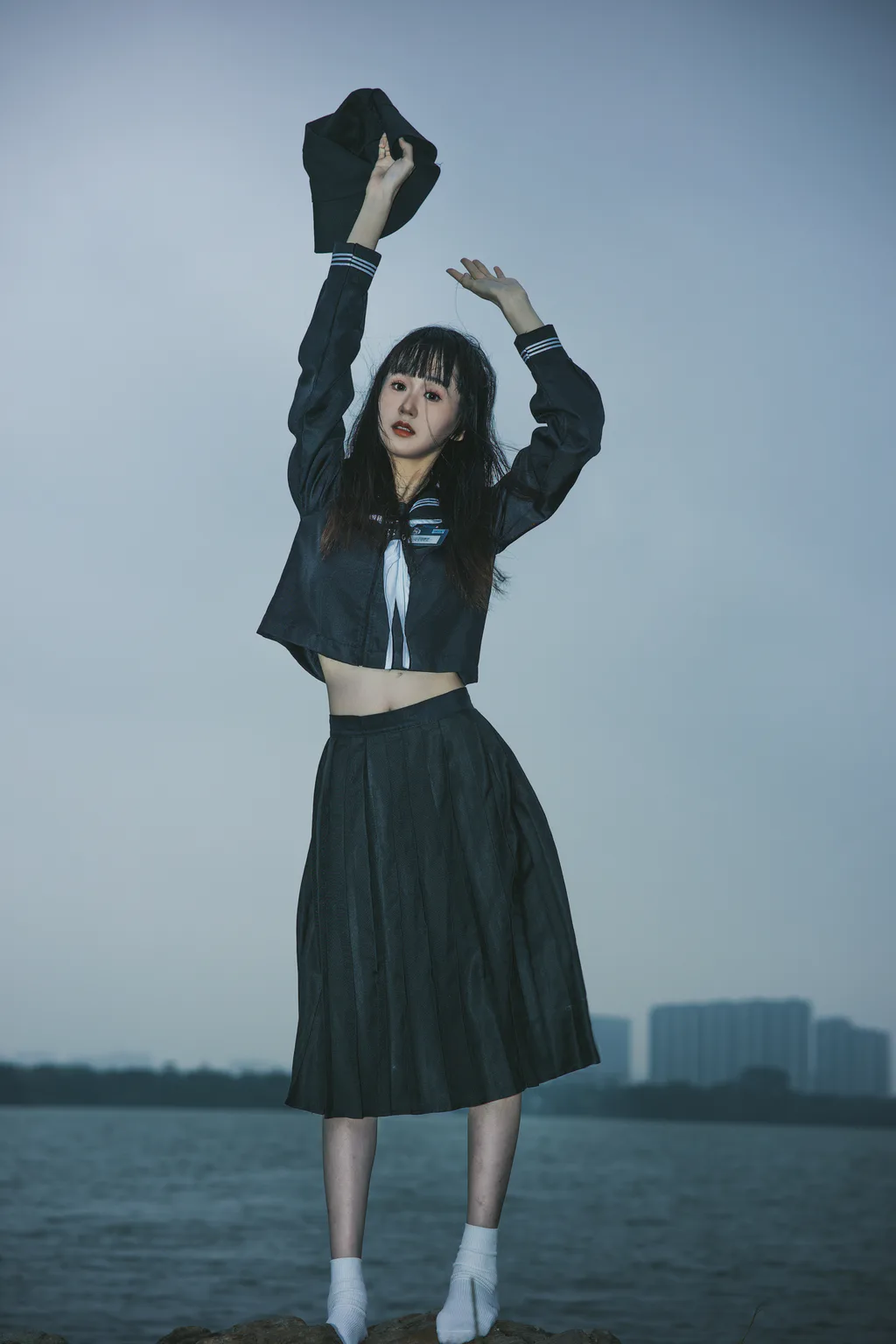 [YITUYU艺图语]2023.04.10 失落的水手女孩儿 小诗[26+1P/429MB]