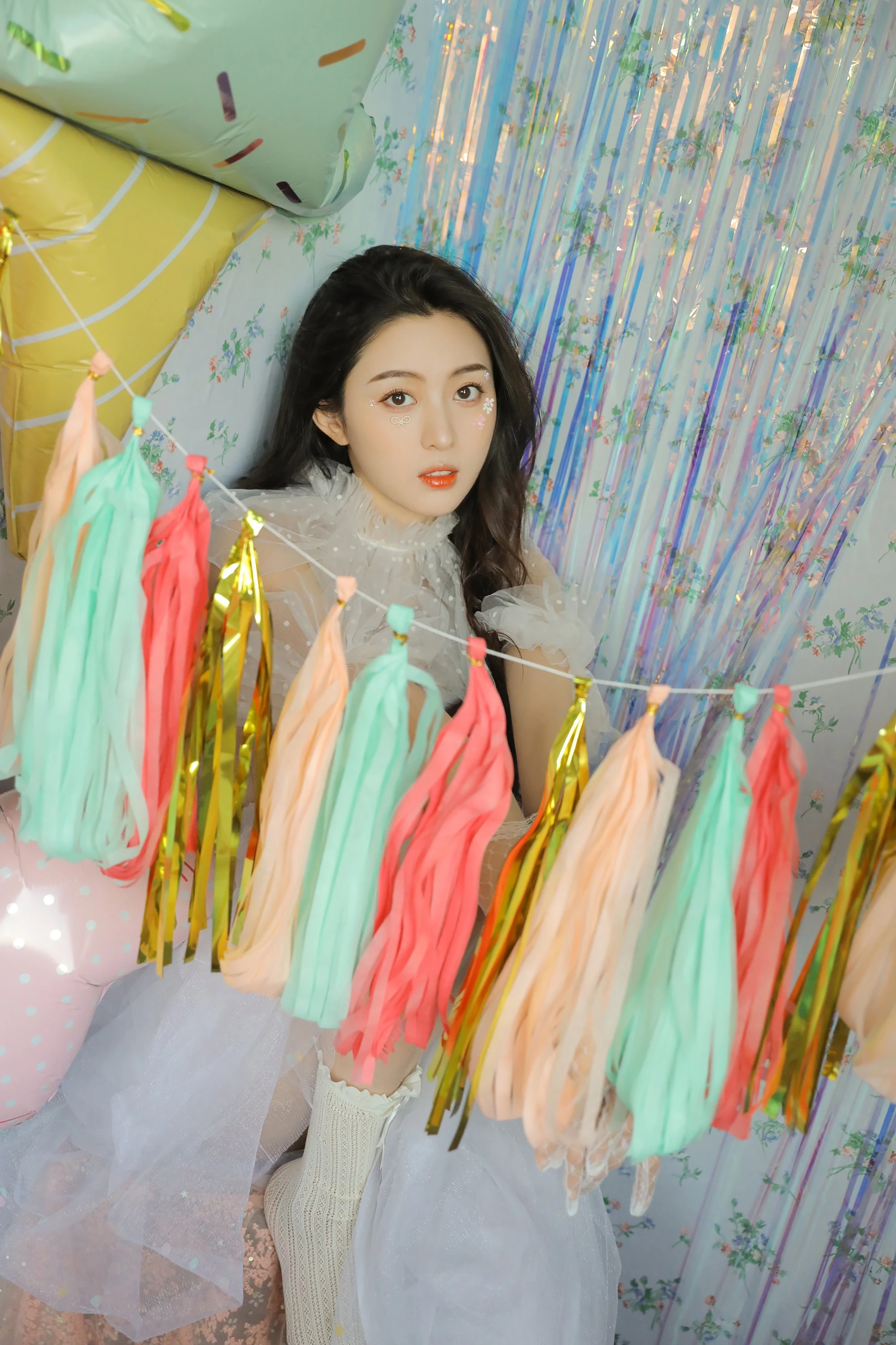 [YITUYU艺图语]2022.08.11 Super Iold 周倩倩啊[22+1P/124MB]