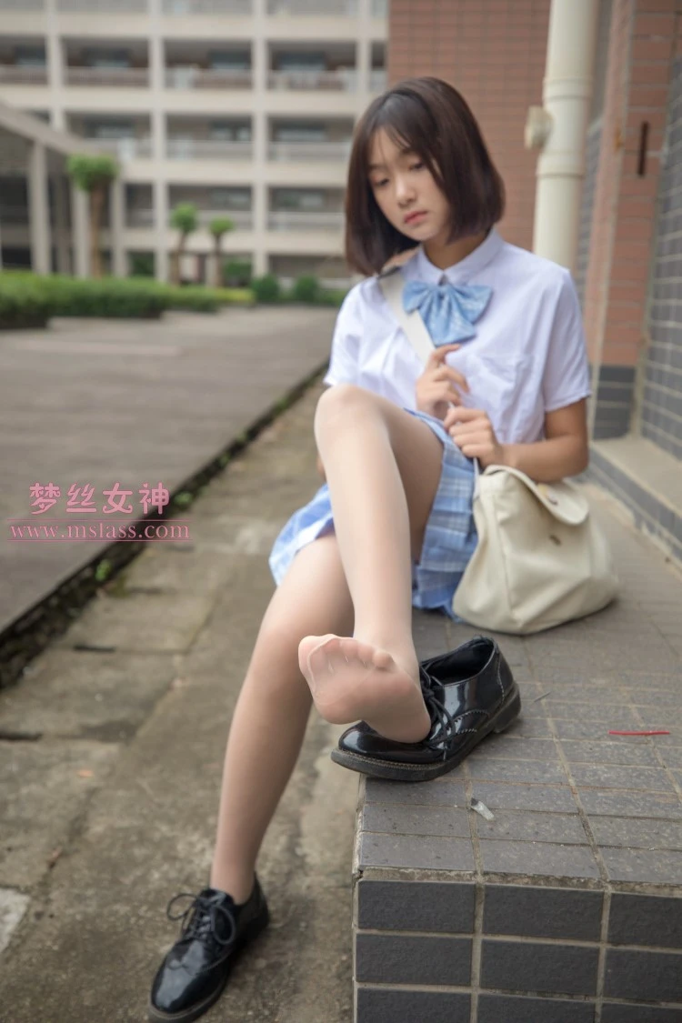 [MSLASS梦丝女神] 2019-05-07 洛洛 梦幻学记 [60P/271MB]