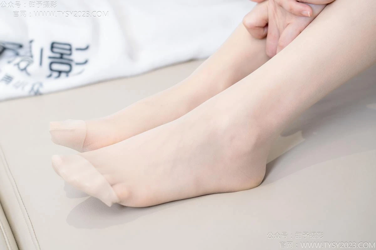 甜予摄影 NO.184 澜澜-板鞋、薄肉丝[125P/2V/9.76GB]