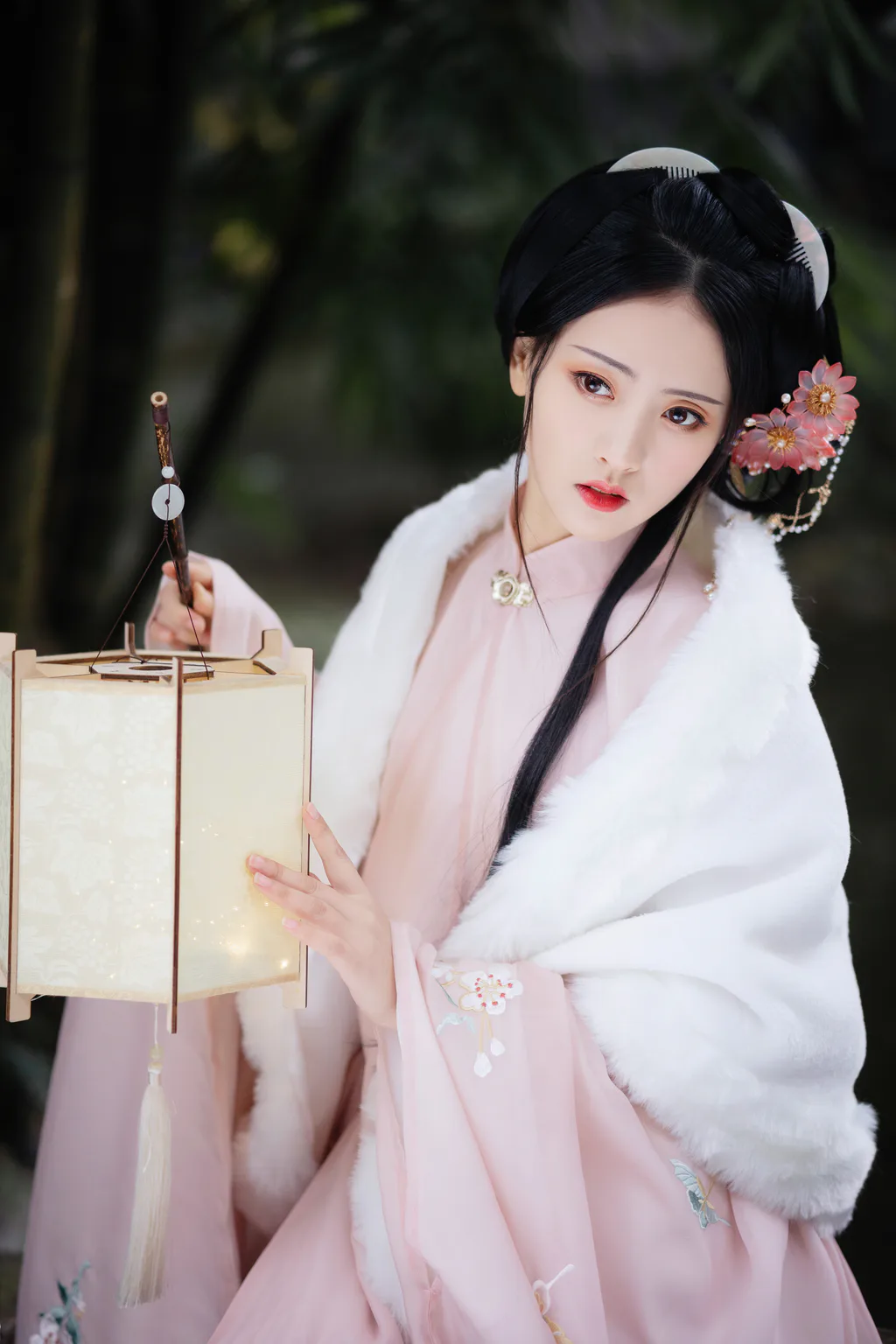 [YITUYU艺图语]2023.04.24 如梦令 -林秋奈[21+1P/70MB]