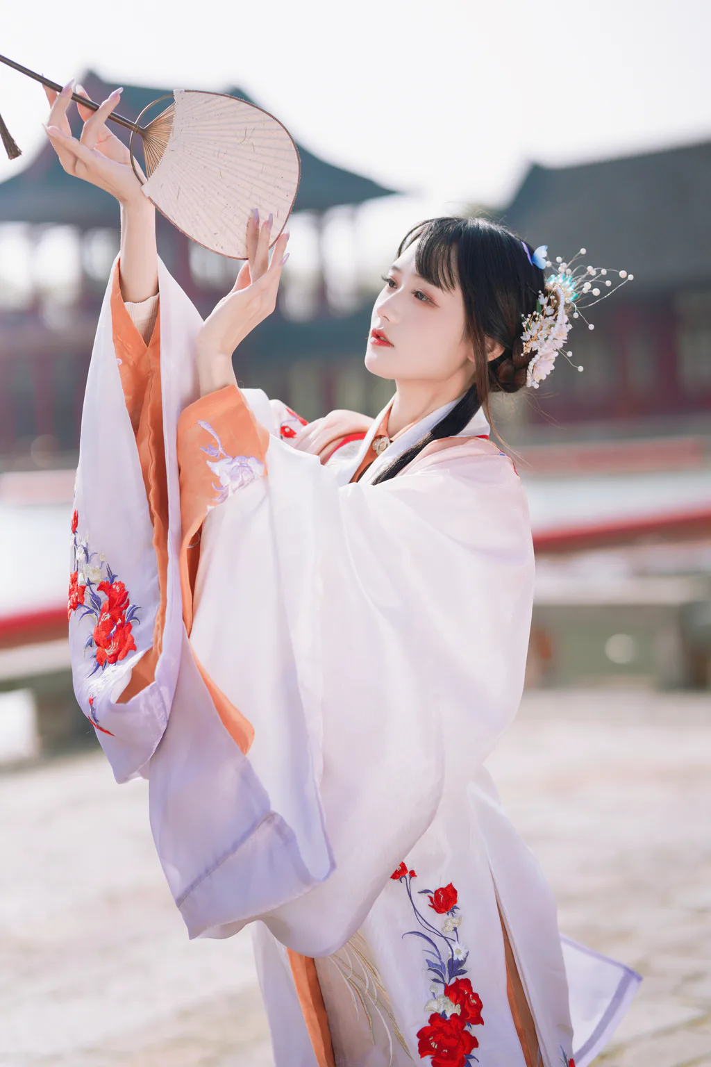 [YITUYU艺图语]2023.05.28 红叶新赋 兔子Zzz不吃胡萝卜[37+1P/470MB]