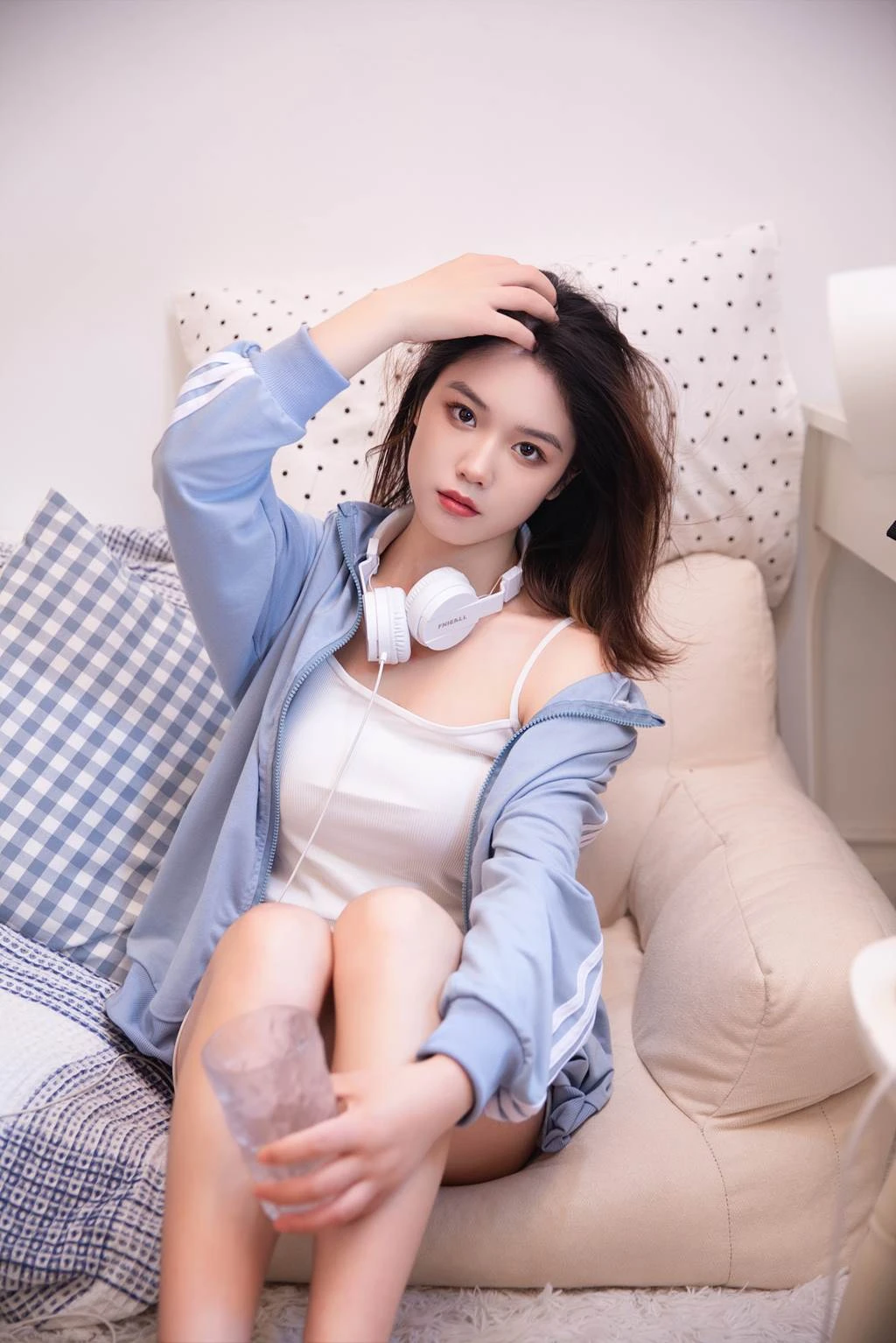 [YITUYU艺图语]2022.11.04 蓝色心情 kim[21+1P/212MB]