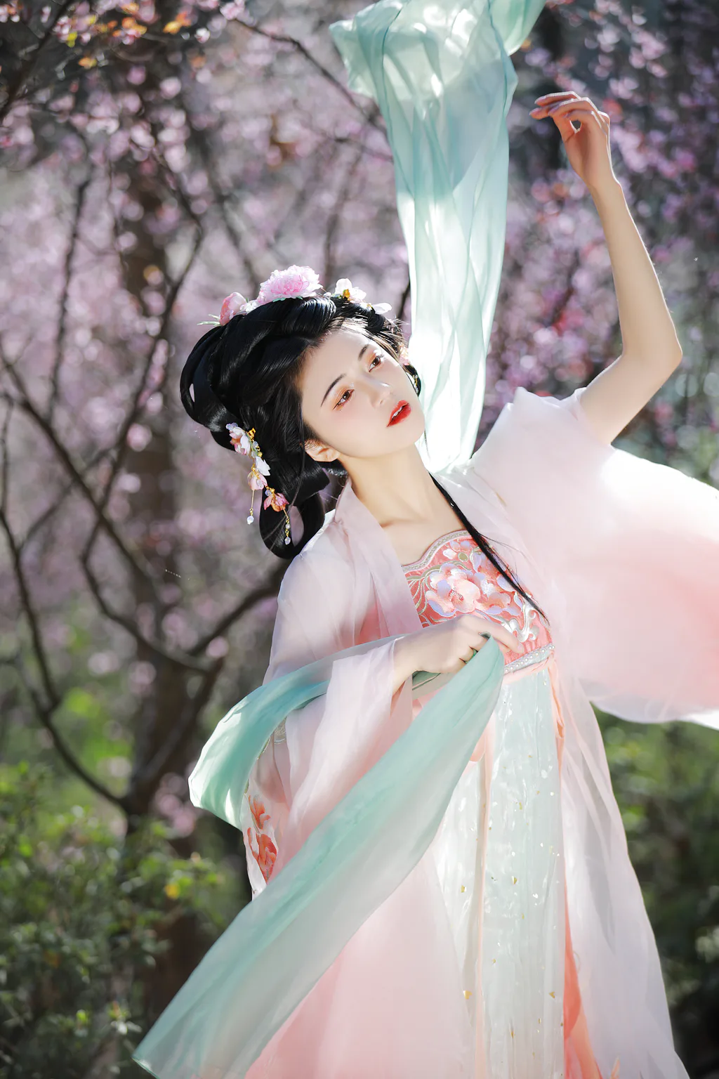 [YITUYU艺图语]2023.03.06 陌上花开 吾岁[26+1P/572MB]