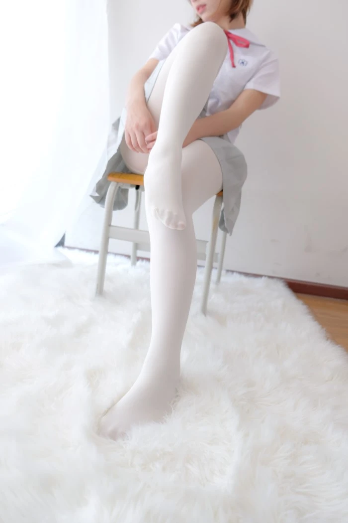 喵写真 VOL.026 丝袜百褶裙5 [72P/234MB]