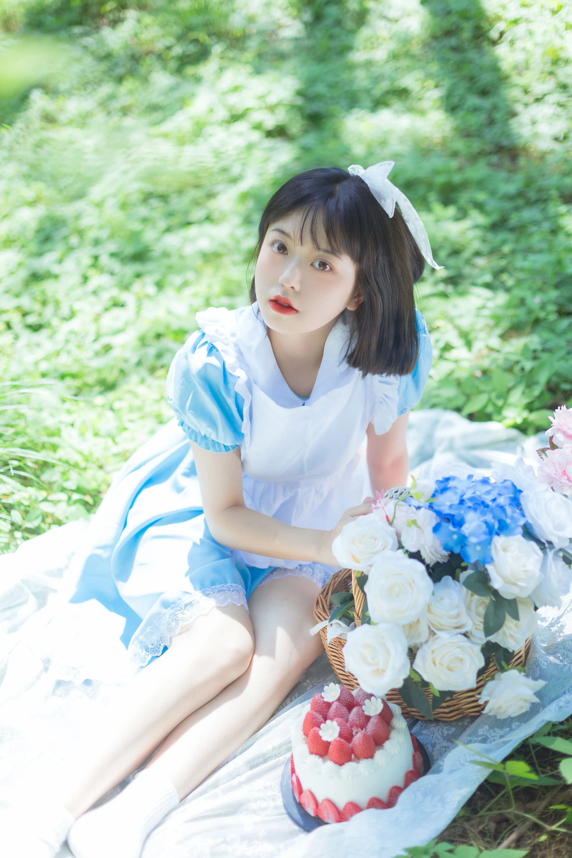 [YITUYU艺图语]2022.08.05 雏菊和草莓 哈吉麻花[31+1P/260MB]