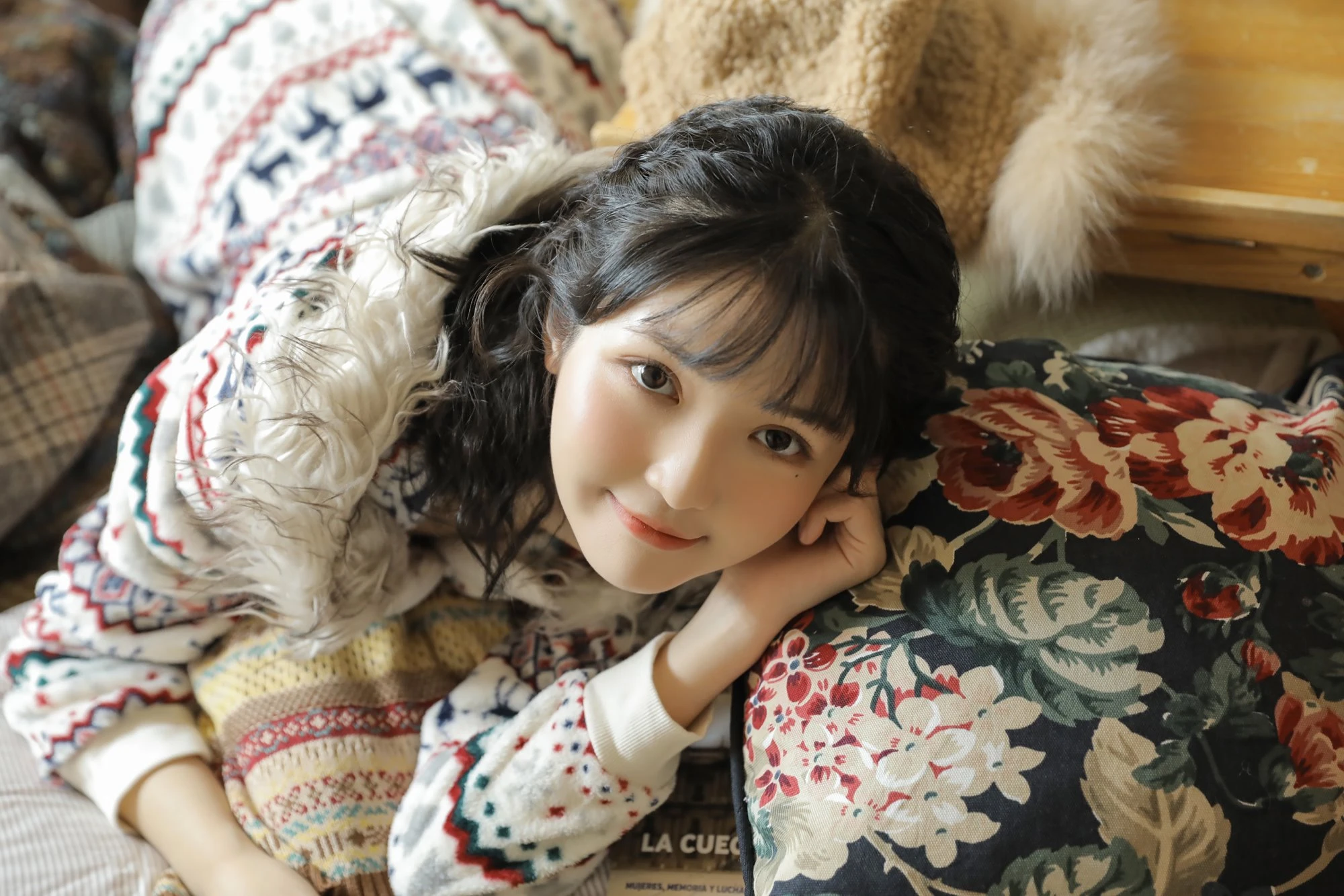 [YITUYU艺图语] 2022.07.14 温柔且乖 金迪-Vivian [21P/126M]