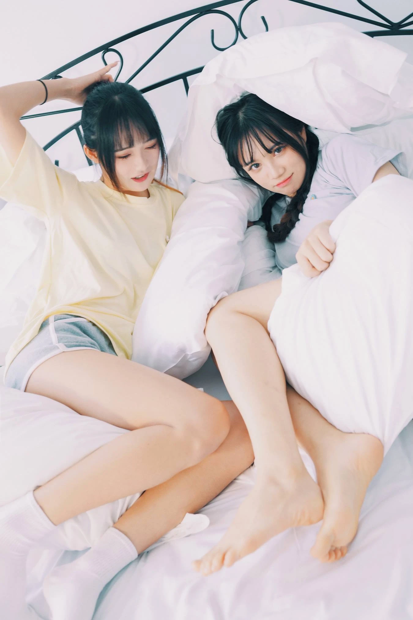 [YITUU艺图语] 2022.04.19 姐妹成对，快乐加倍 贰加六 [23P/87MB]