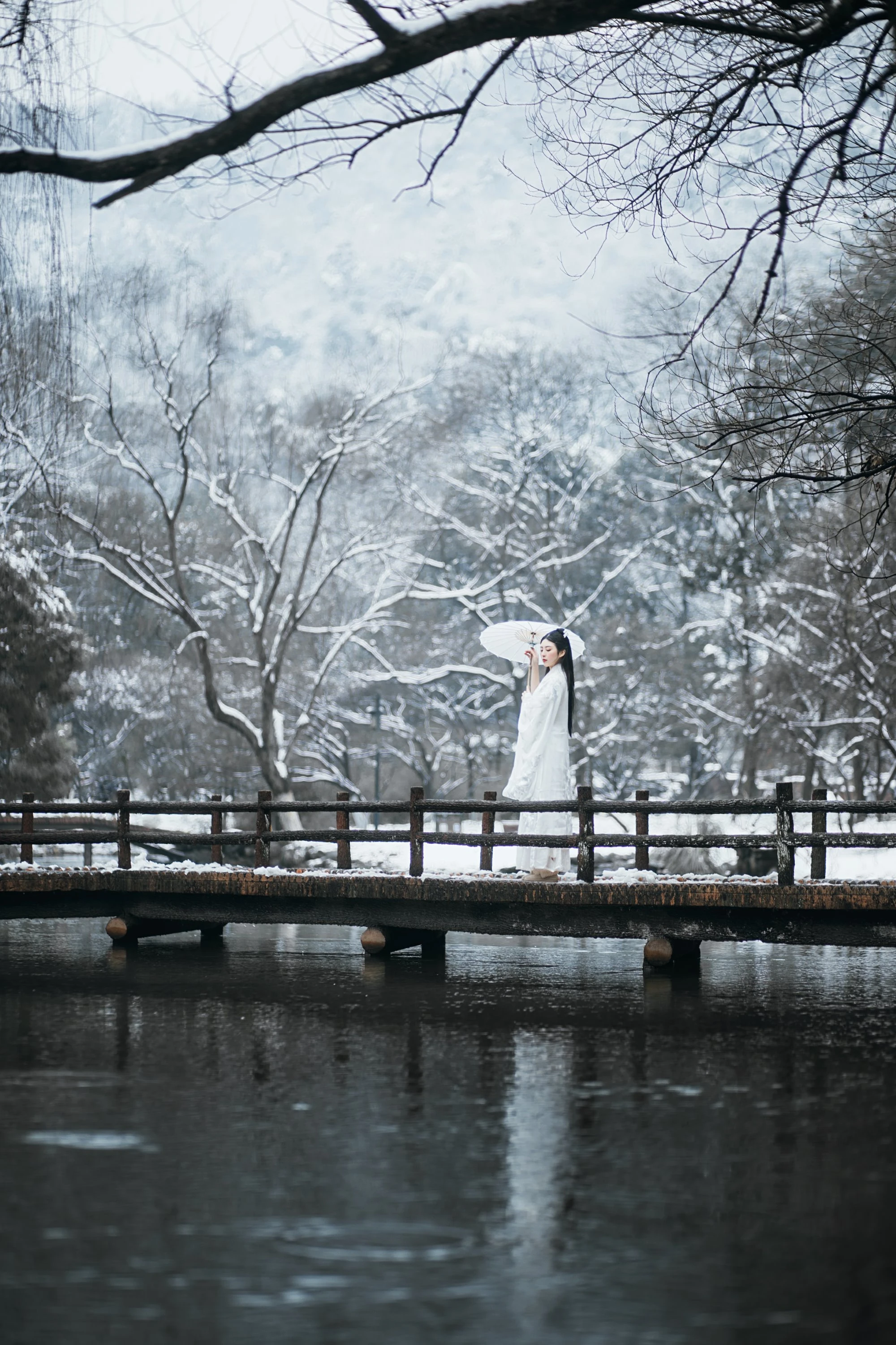 [YITUYU艺图语]2022.07.22 雪女 雨琪[21+1P/235MB]