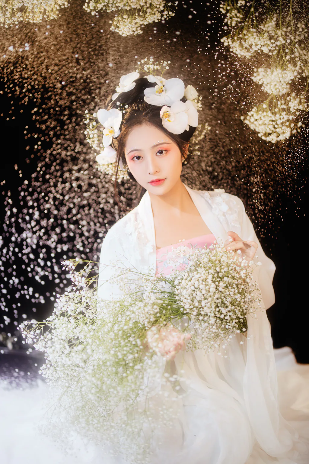 [YITUYU艺图语]2023.04.27 星河入梦 是雨诗呀 [31+1P/266MB]