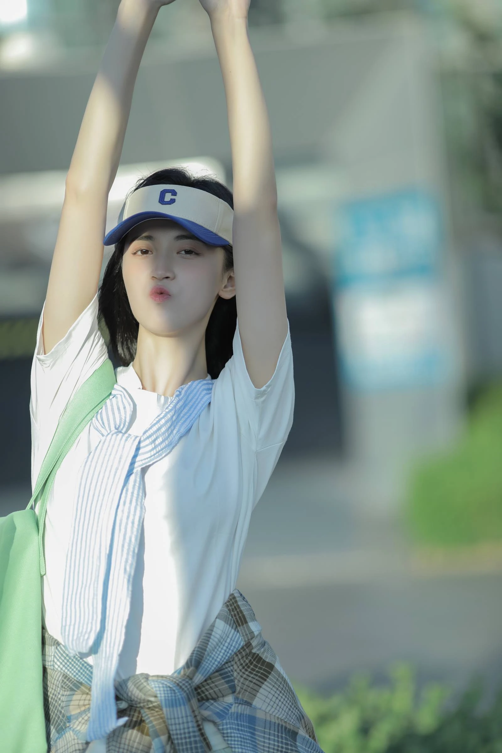 [YITUYU艺图语]2022.08.25 日落之前 清浅之夏 陈瑜婕[26+1P/243MB]