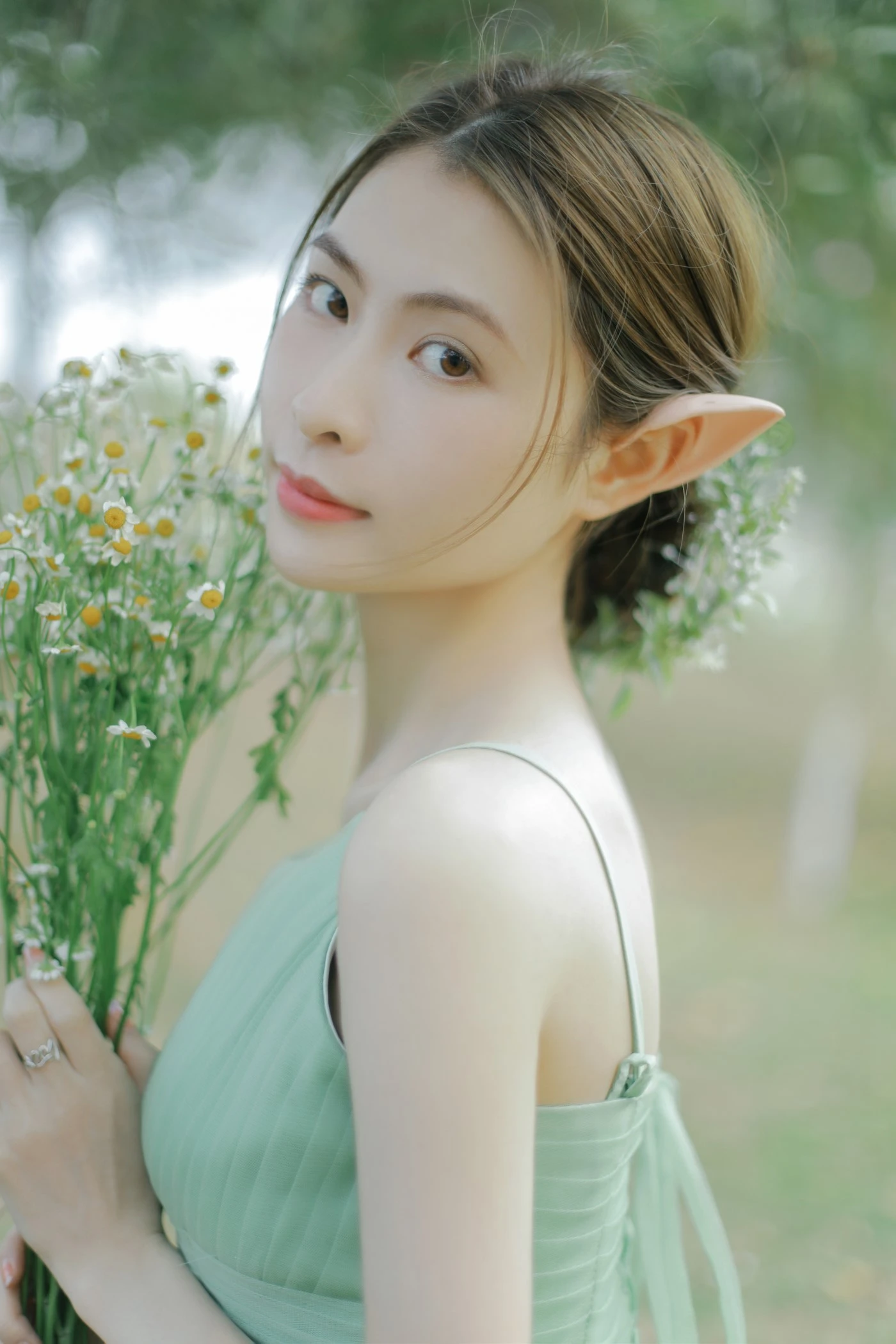 [YITUYU艺图语] 2022.06.12 森林里的精灵 丽玉 [26P/301MB]