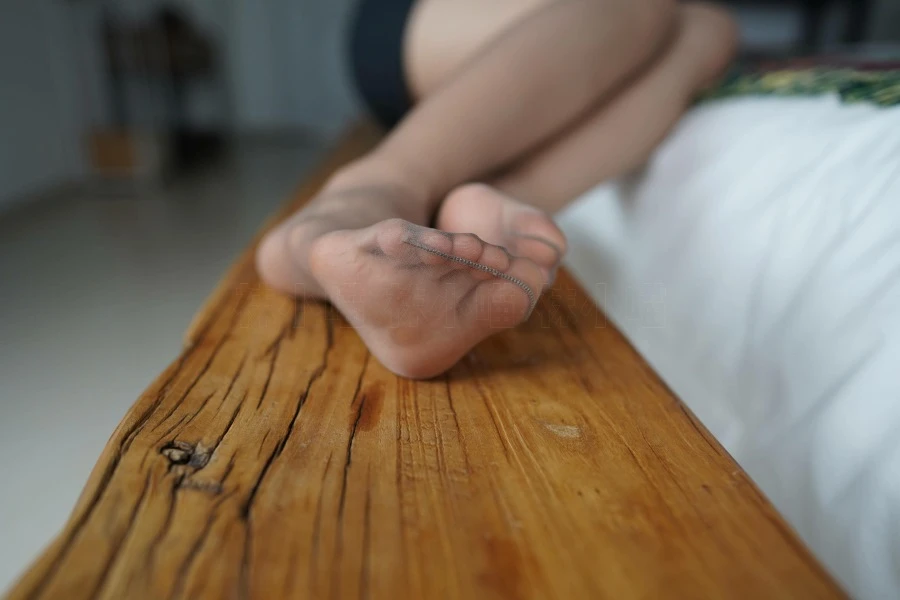 [kittyWawa袜小喵]KT297 半夜三更·袜小喵穿搭 [63P/175MB]