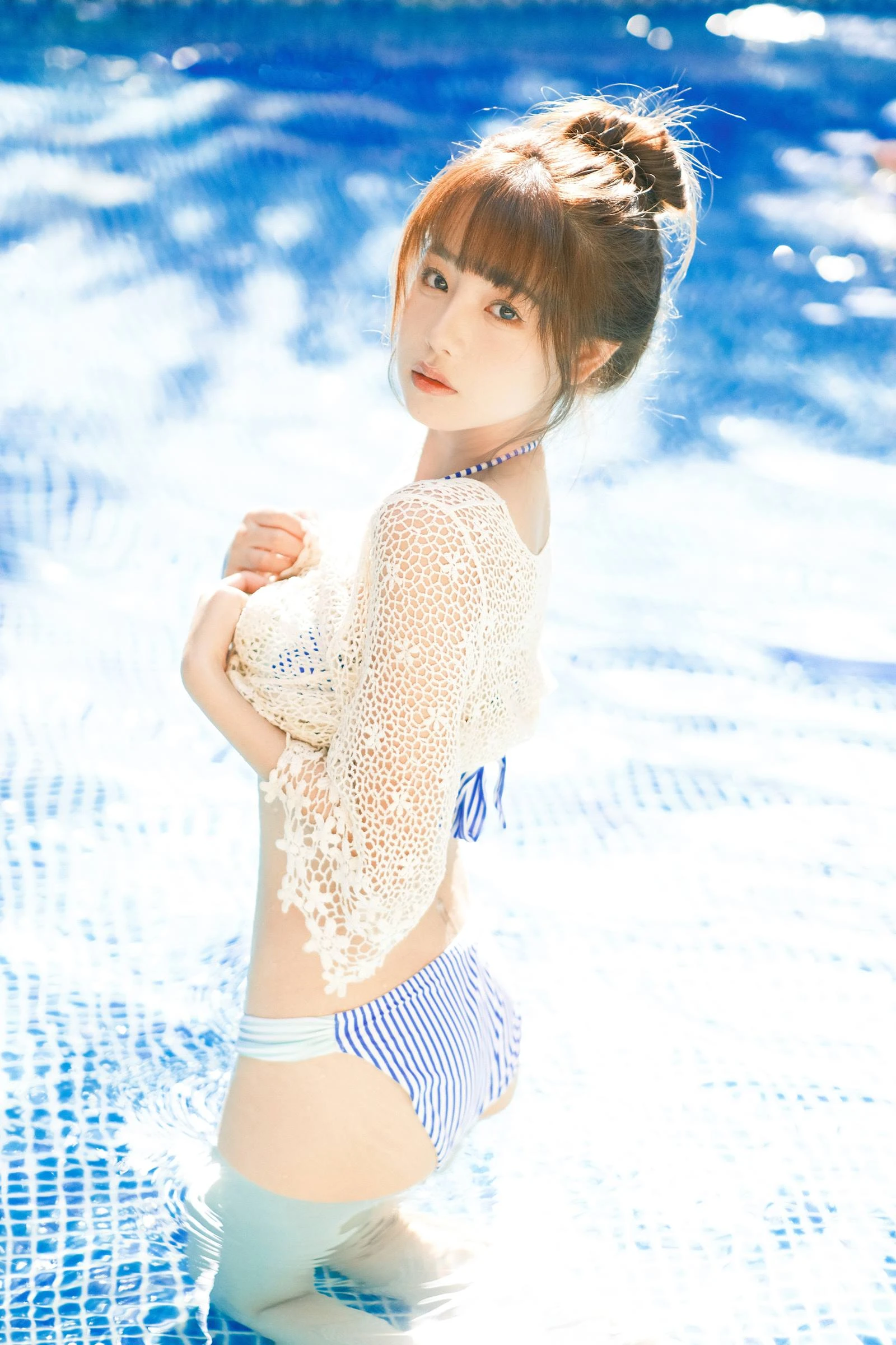 [YITUYU艺图语]2022.09.07 夏日泳池 温思儿vv[23+1P/187MB]