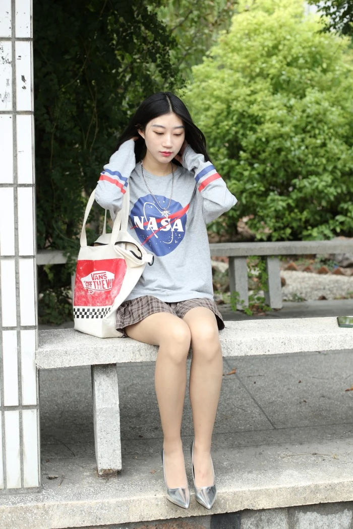 奈丝写真 NO.147：翼宁 – 午后凉亭 [42P/607MB]