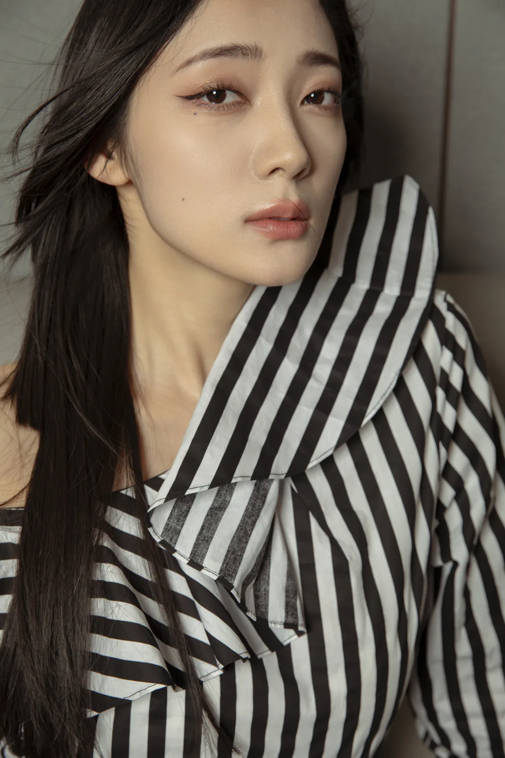 [YITUYU艺图语]2023.06.06 STRIPES YFALA[31+1P/395MB]