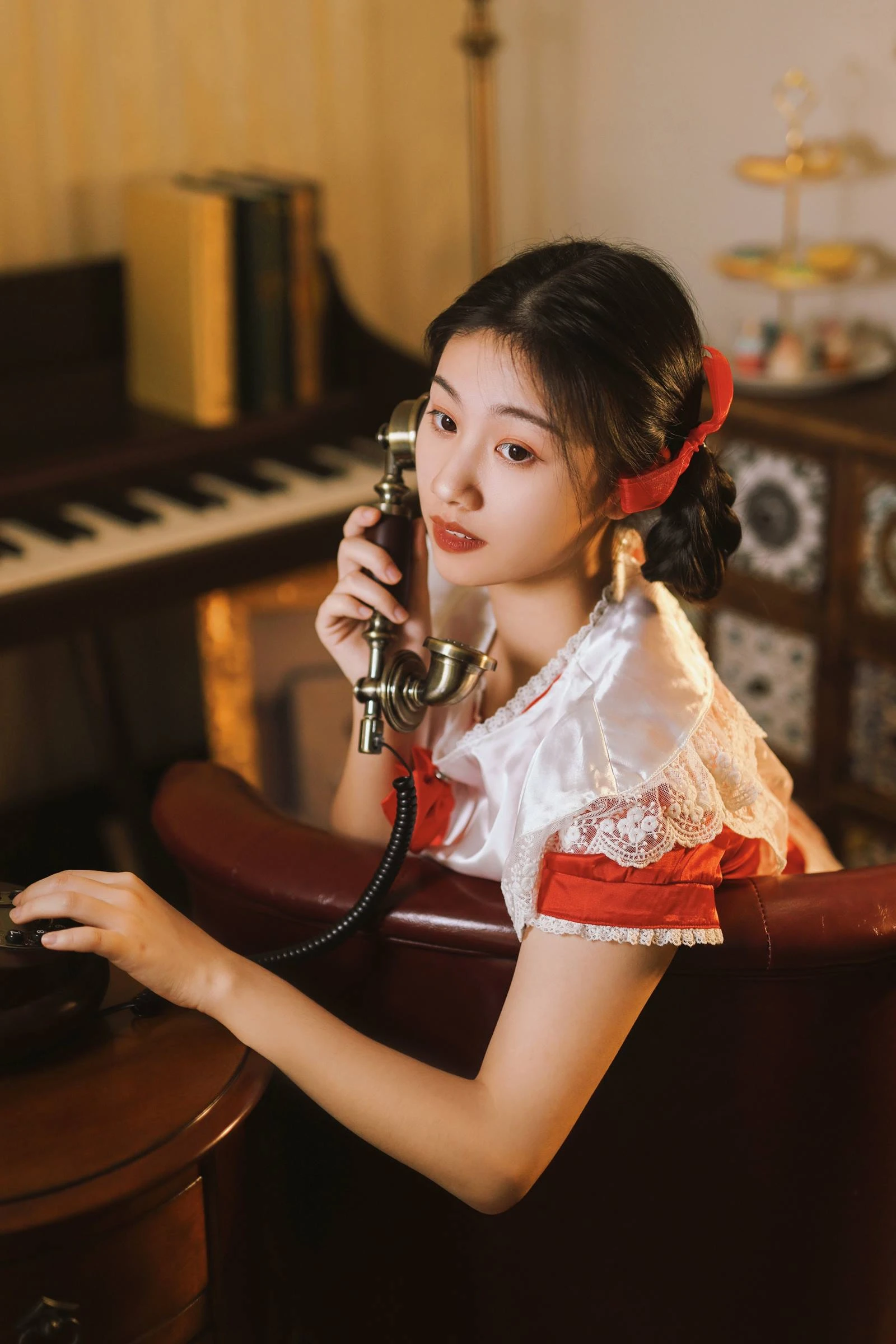 [YITUYU艺图语]2022.10.02 如油画般的她 林一一[37+1P/385MB]