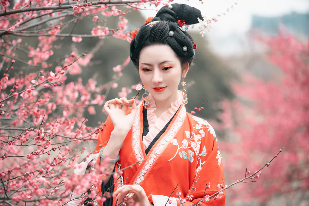 [YITUYU艺图语]2023.03.07 惹春风 颜如玉[43+1P/834MB]