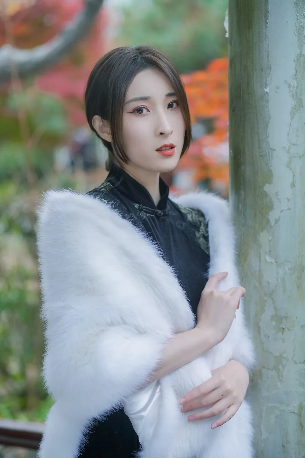 [YITUYU艺图语]2022.12.05 红枫 阿音[22+1P/429MB]