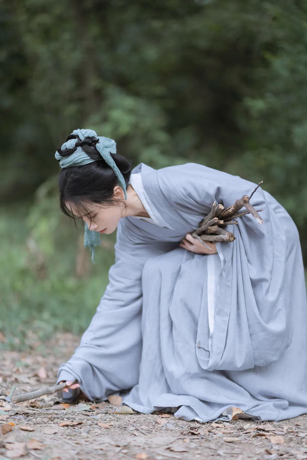 [YITUYU艺图语]2022.11.25 王宝钏挖野菜 眸小妖[28+1P/262MB]