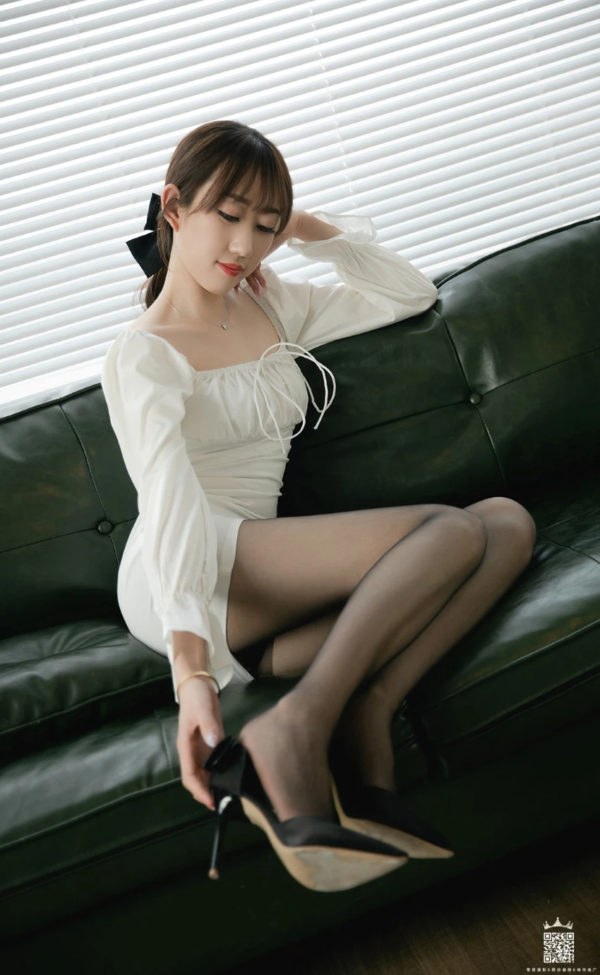 [零度摄影] No.127 杨光 [58P/46MB]