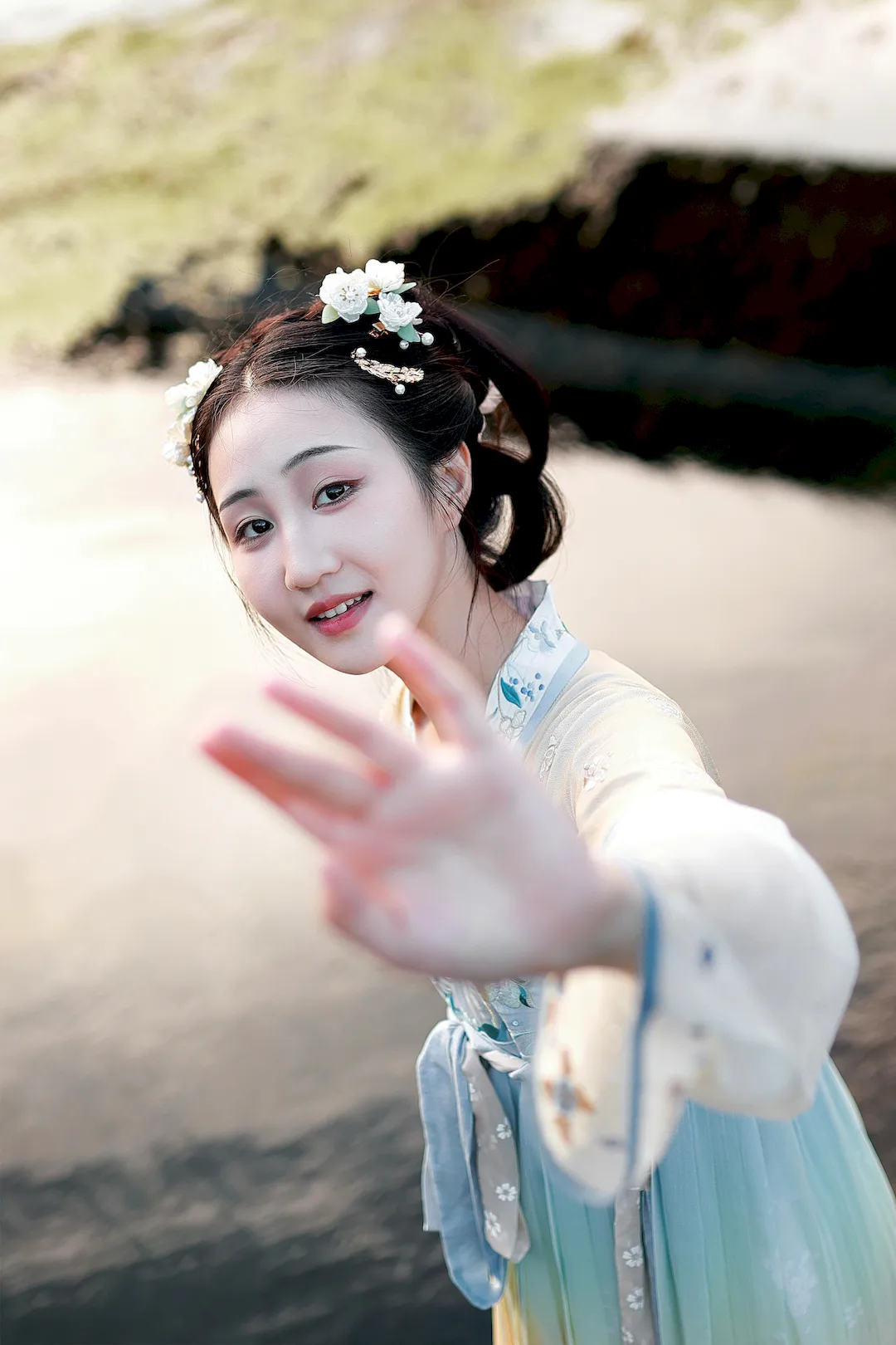 [YITUYU艺图语]2023.08.15 石榴姑娘 搽小兔[58+1P/469MB]