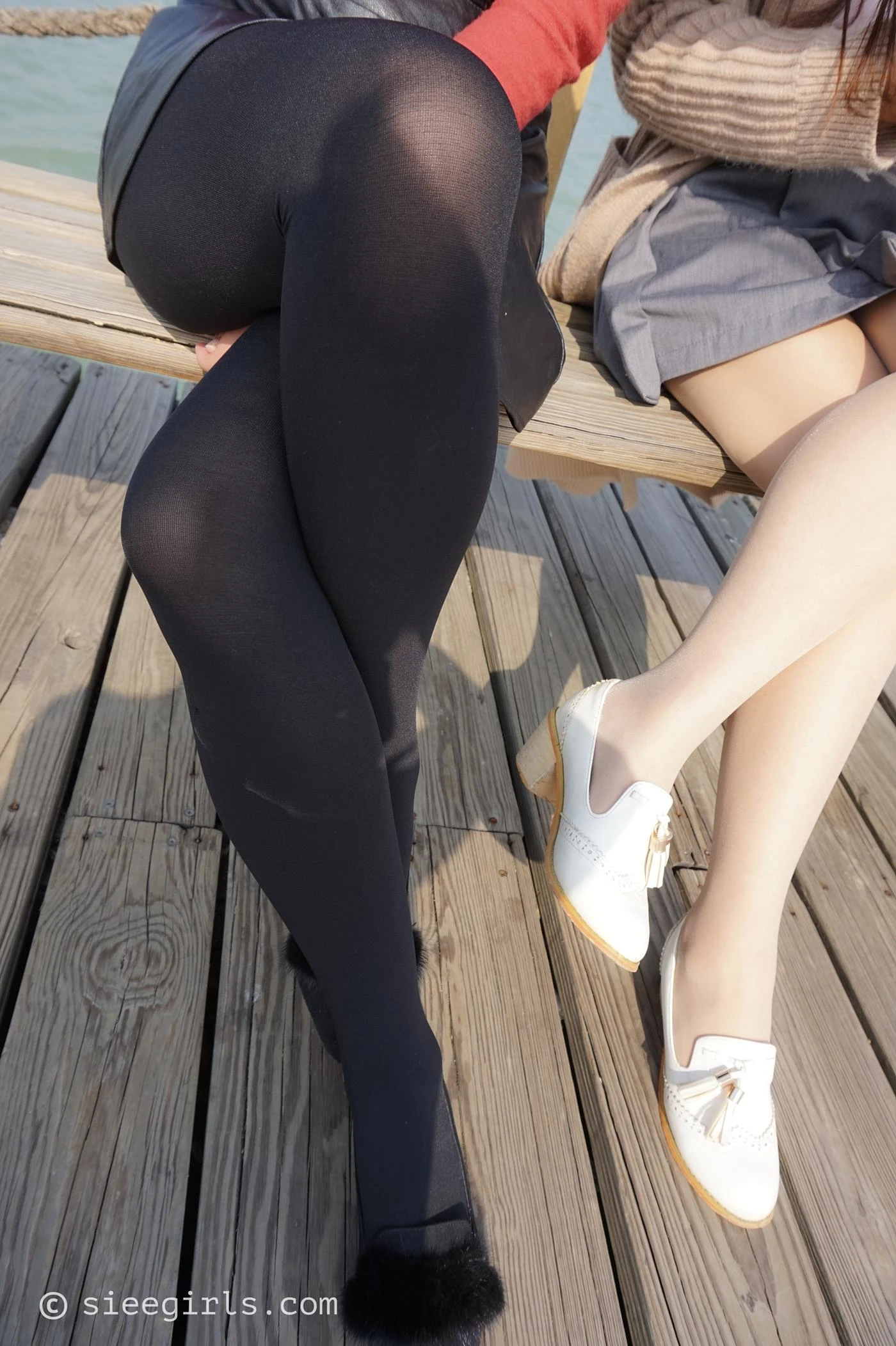 [SIEE丝意]新刊 NO.005 鱼鱼茹茹 颜色碰撞[48P/199MB]