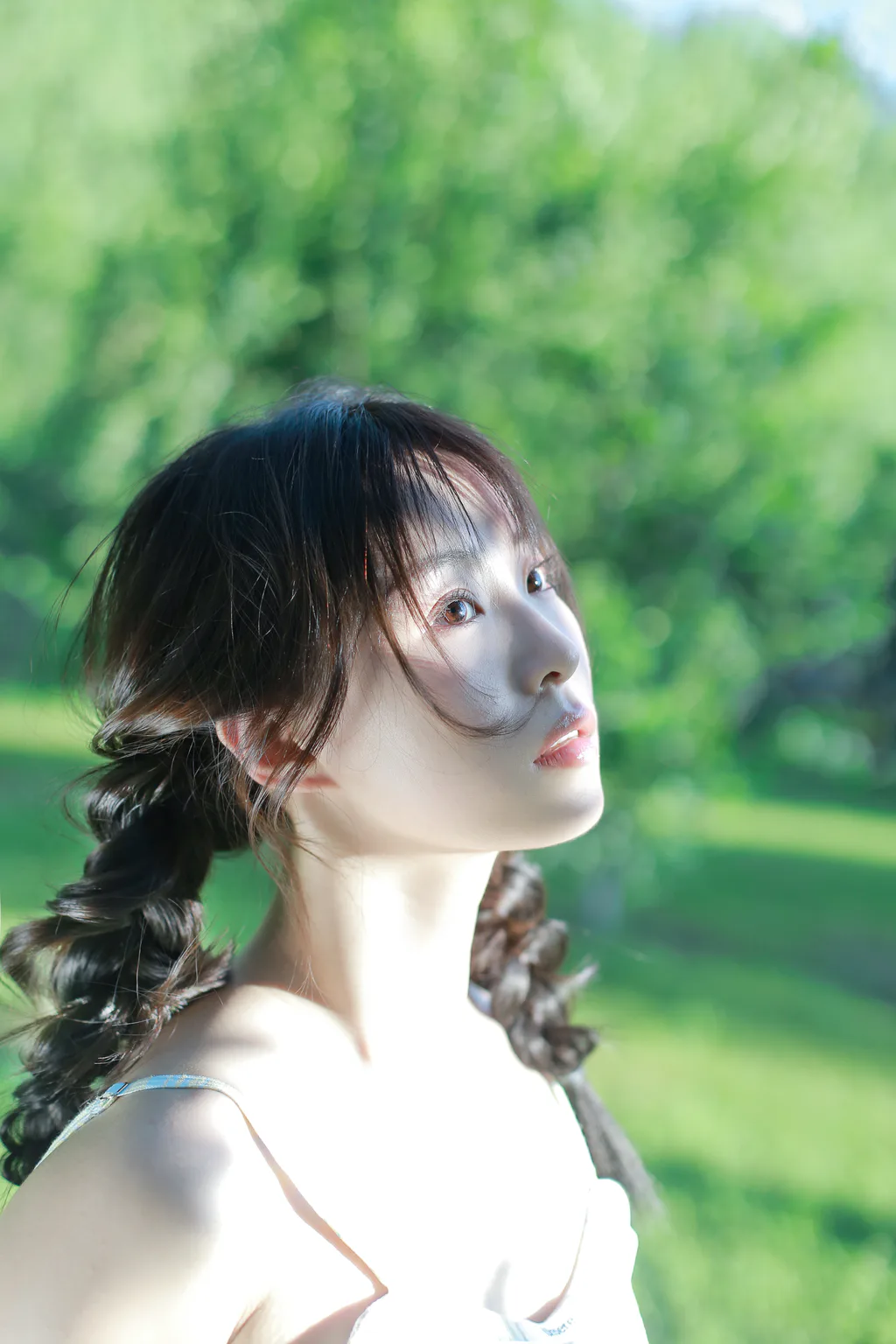 [YITUYU艺图语]2023.03.10 花与少女 大萌[21+1P/172MB]
