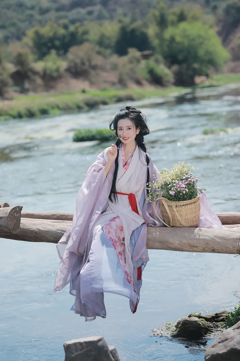 [YITUYU艺图语]2023.04.09 去随青草牧春牛 瑜瑾[24+1P/524MB]