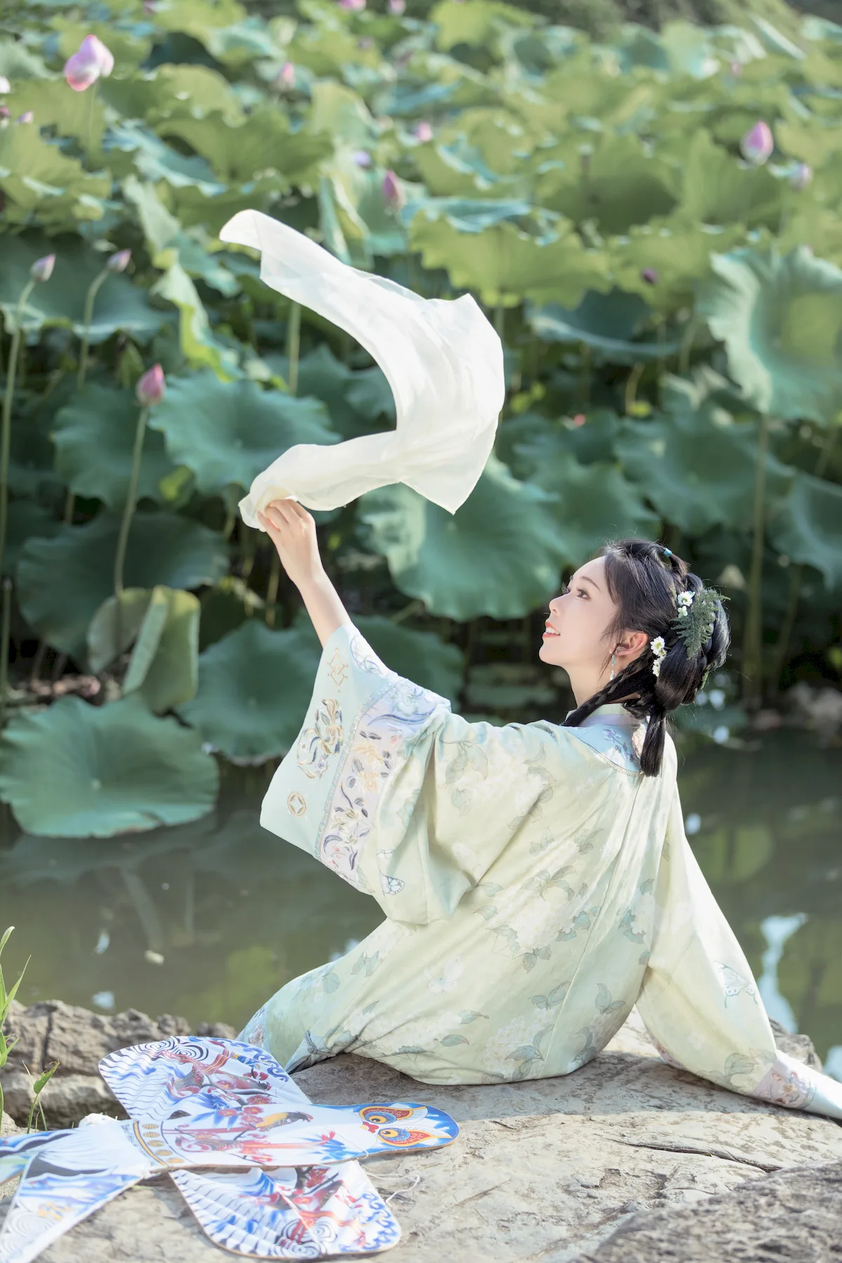 [YITUYU艺图语]2023.06.28 菡萏 槐枝-[35+1P/649MB]