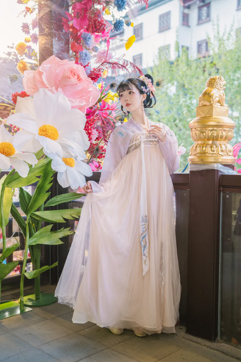 [YITUYU艺图语]2023.05.07 豫园花朝节-花神 丝言不吃包子[27+1P/230MB]