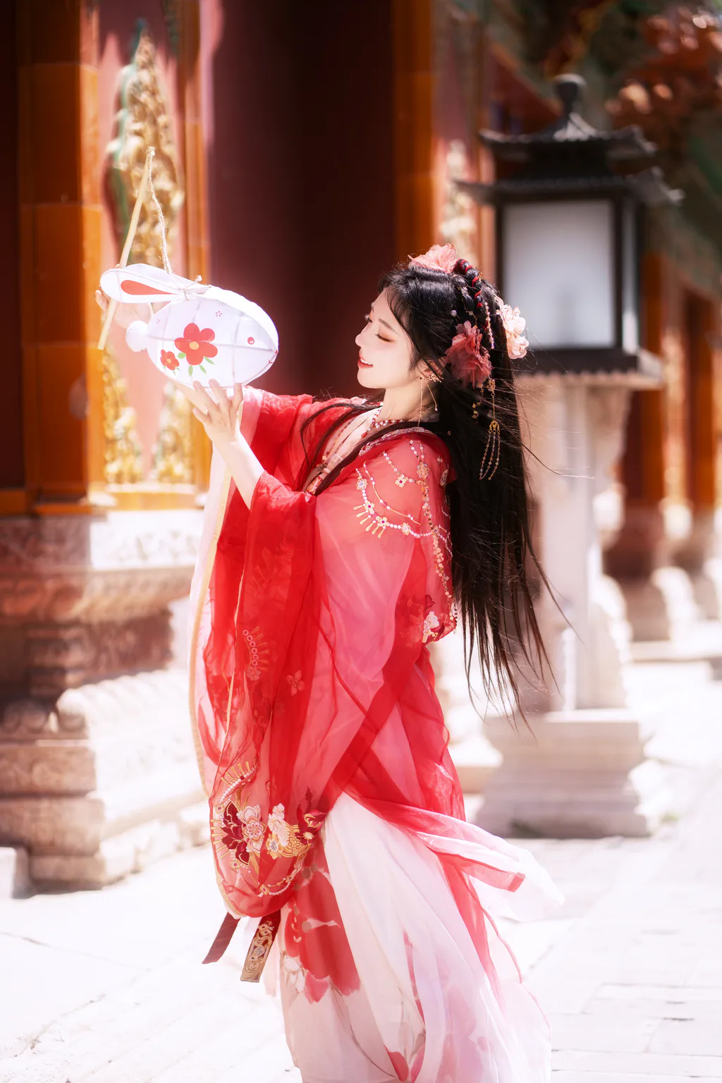 [YITUYU艺图语]2023.06.11 她还会是那个无忧无虑的小公主吗？林又迟[25+1P/449MB]