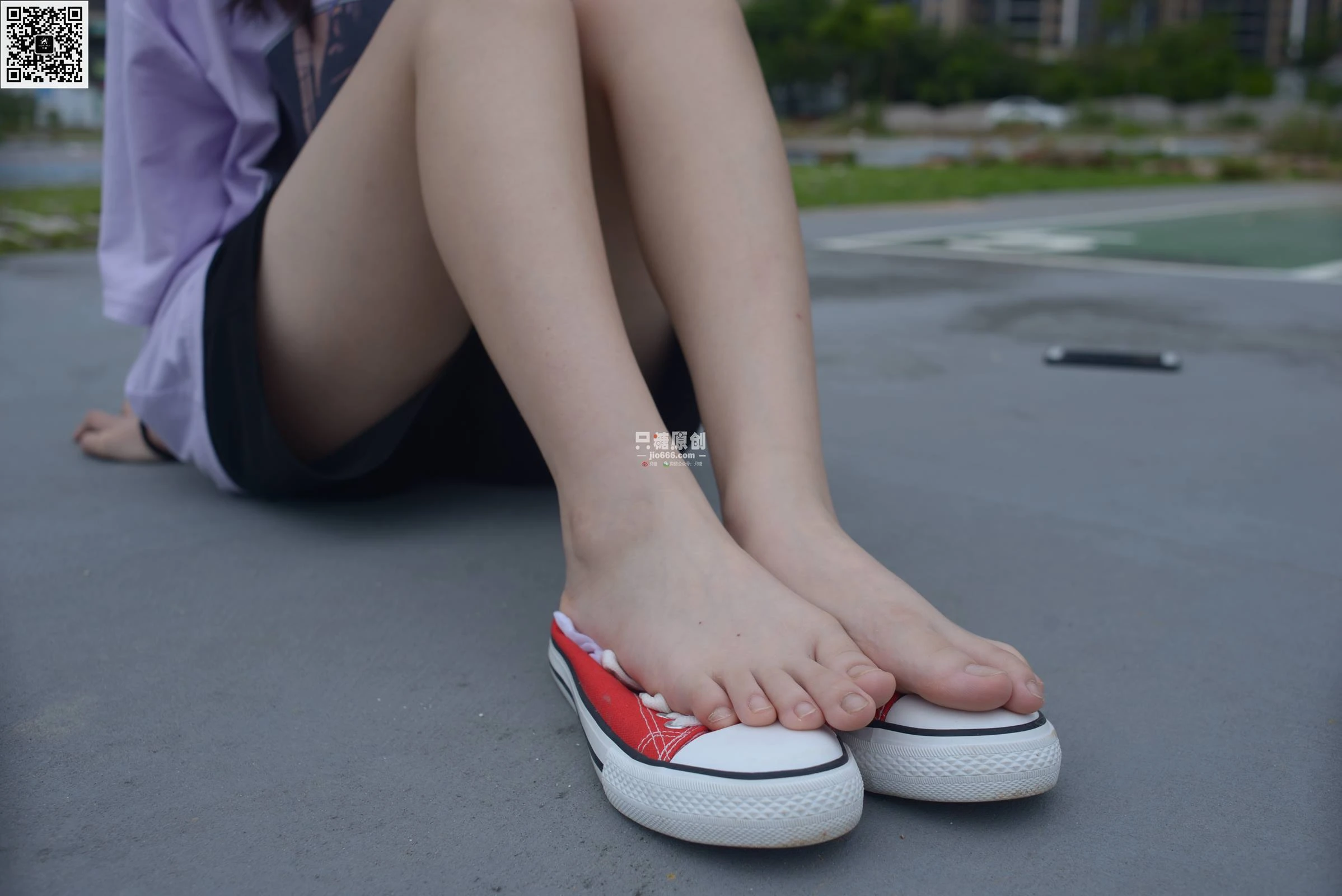 只糖棉袜 NO.516 果果 – 阳光暖心 [71P/275MB]