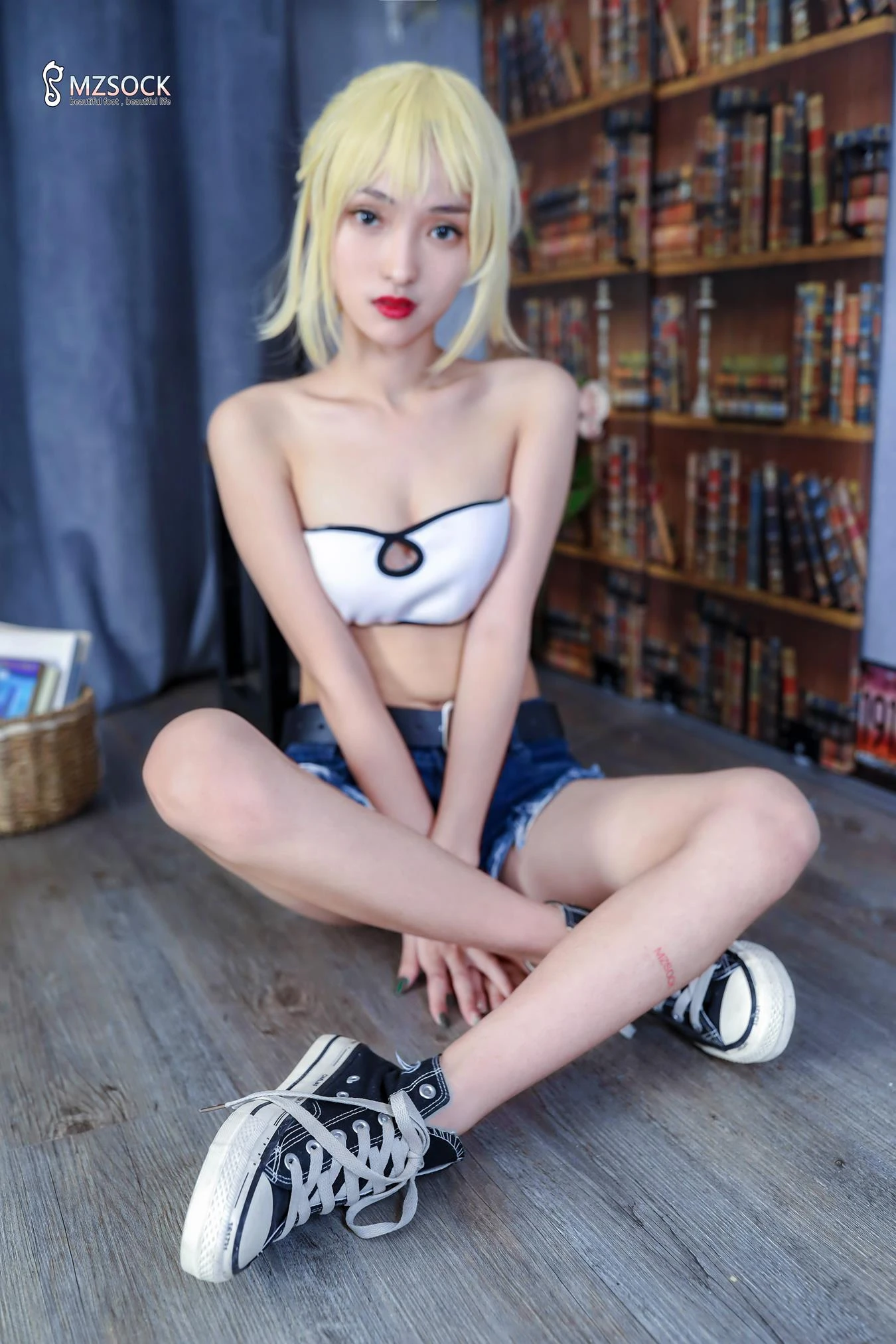 [MZSOCK]爱镁足 NO.108 茜茜[74P/182MB]