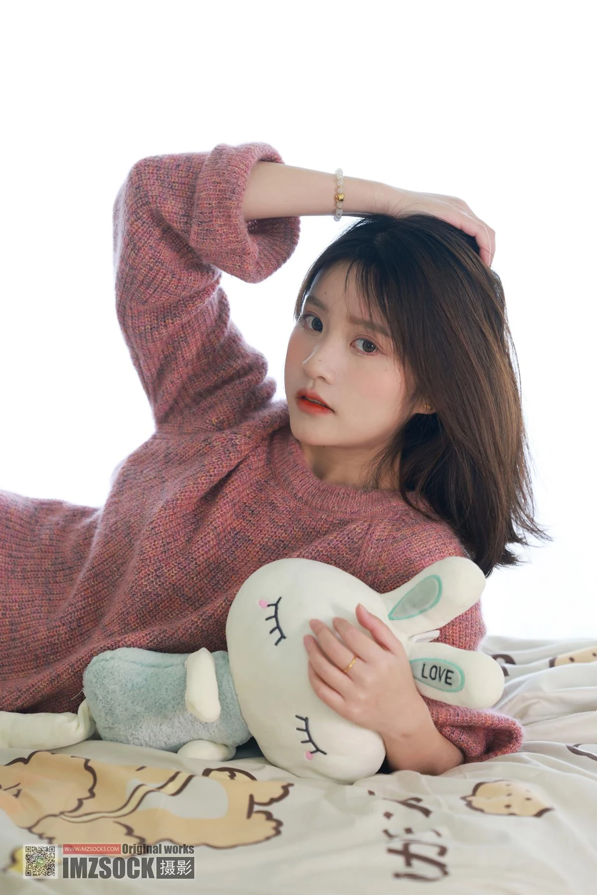 [MZSOCK]爱镁足 NO.323 小点心[107P/1V/2.81GB]