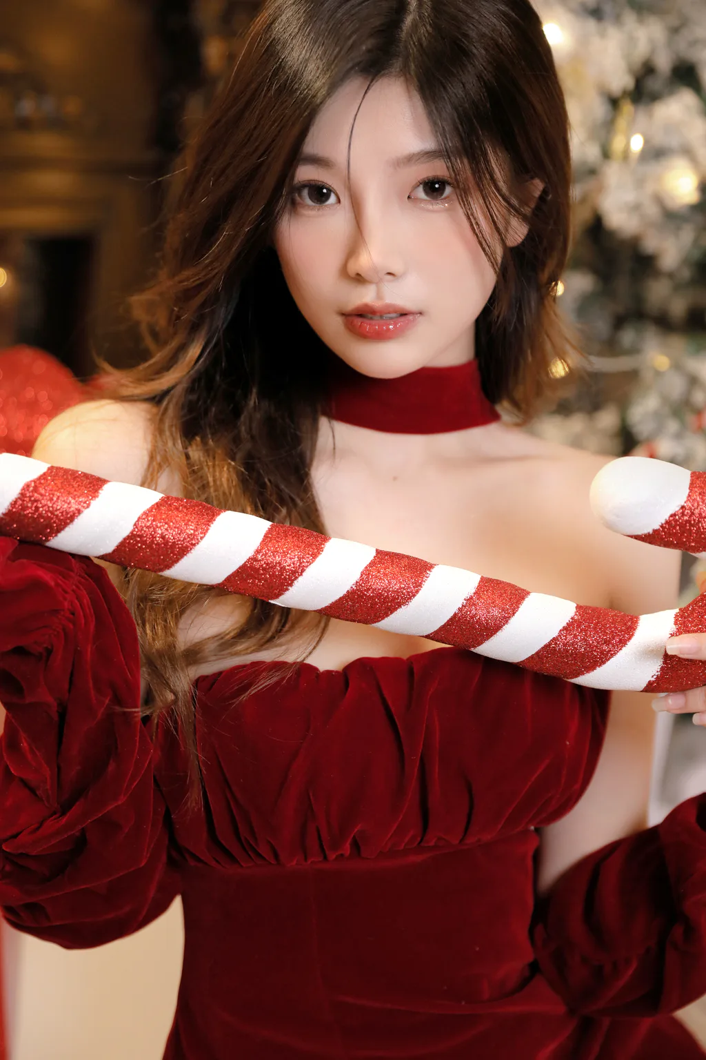 [YITUYU艺图语]2022.12.26 圣诞礼物 桃芊鱼[22+1P/247MB]